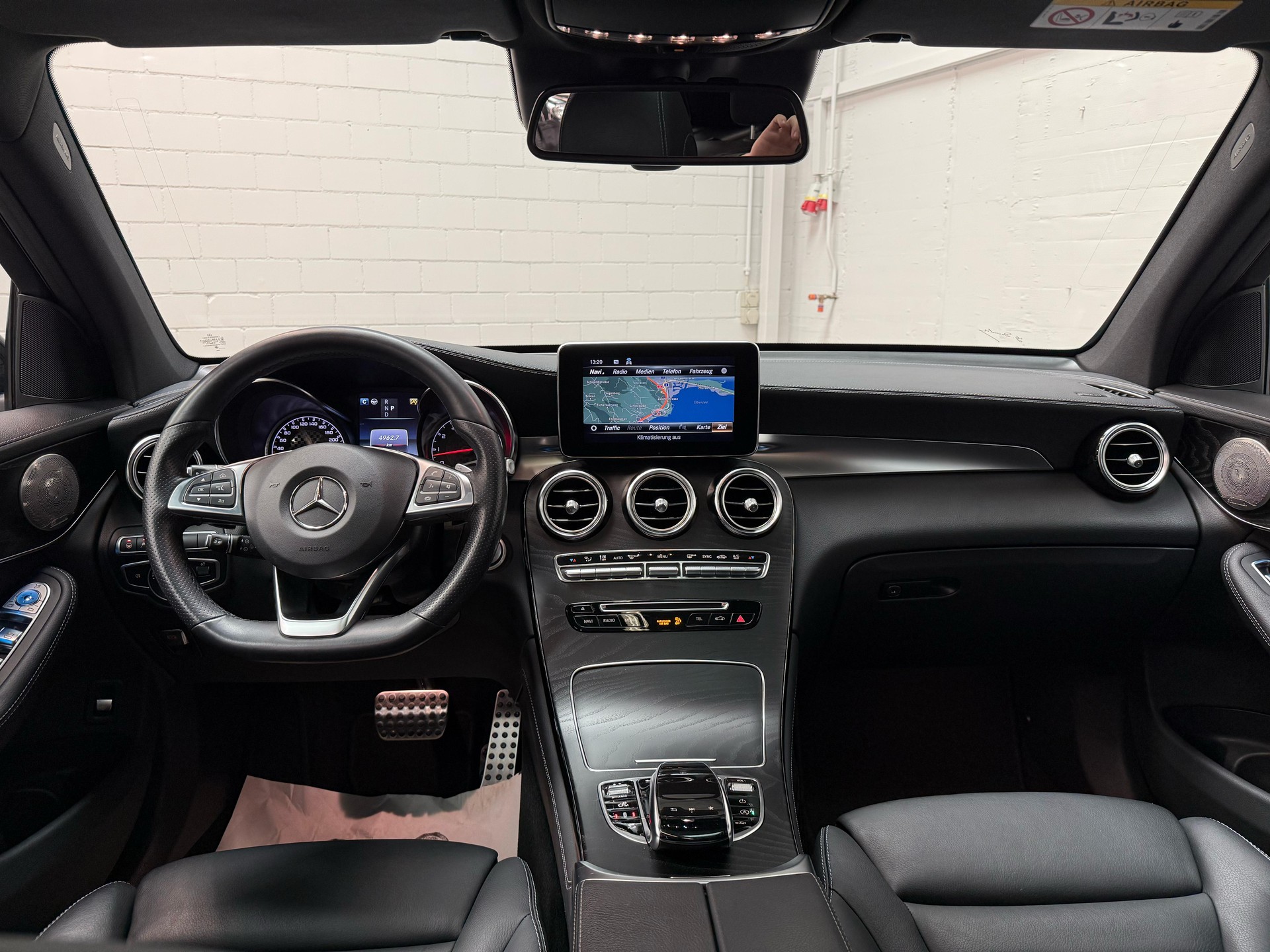 MERCEDES-BENZ GLC 43 AMG "GLC 63S AMG Bodykit" Limited Grey Performance 4Matic 9G-Tronic 420PS-image-16