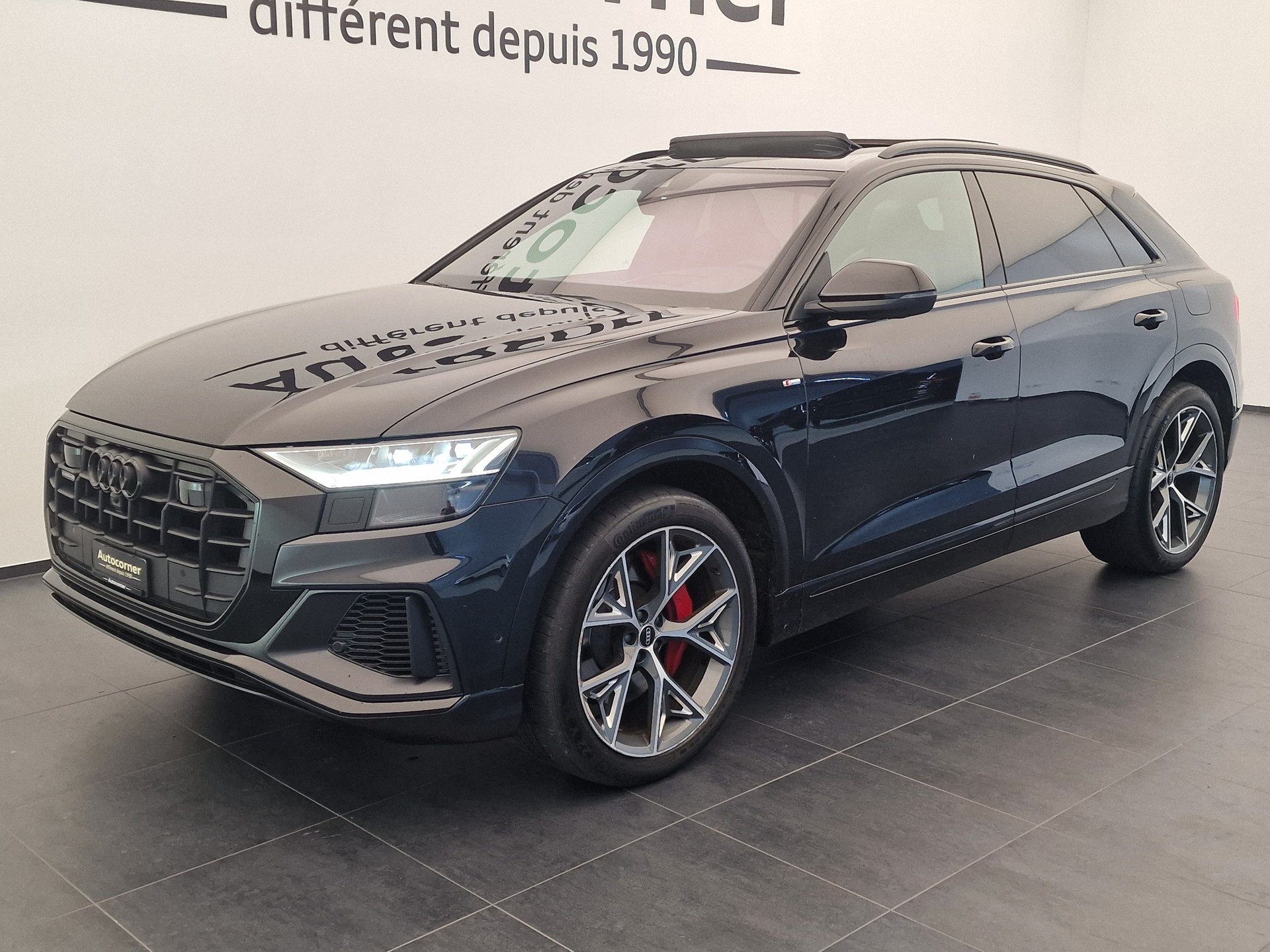 AUDI Q8 55 TFSI e quattro PHEV tiptronic-showroom-element-2