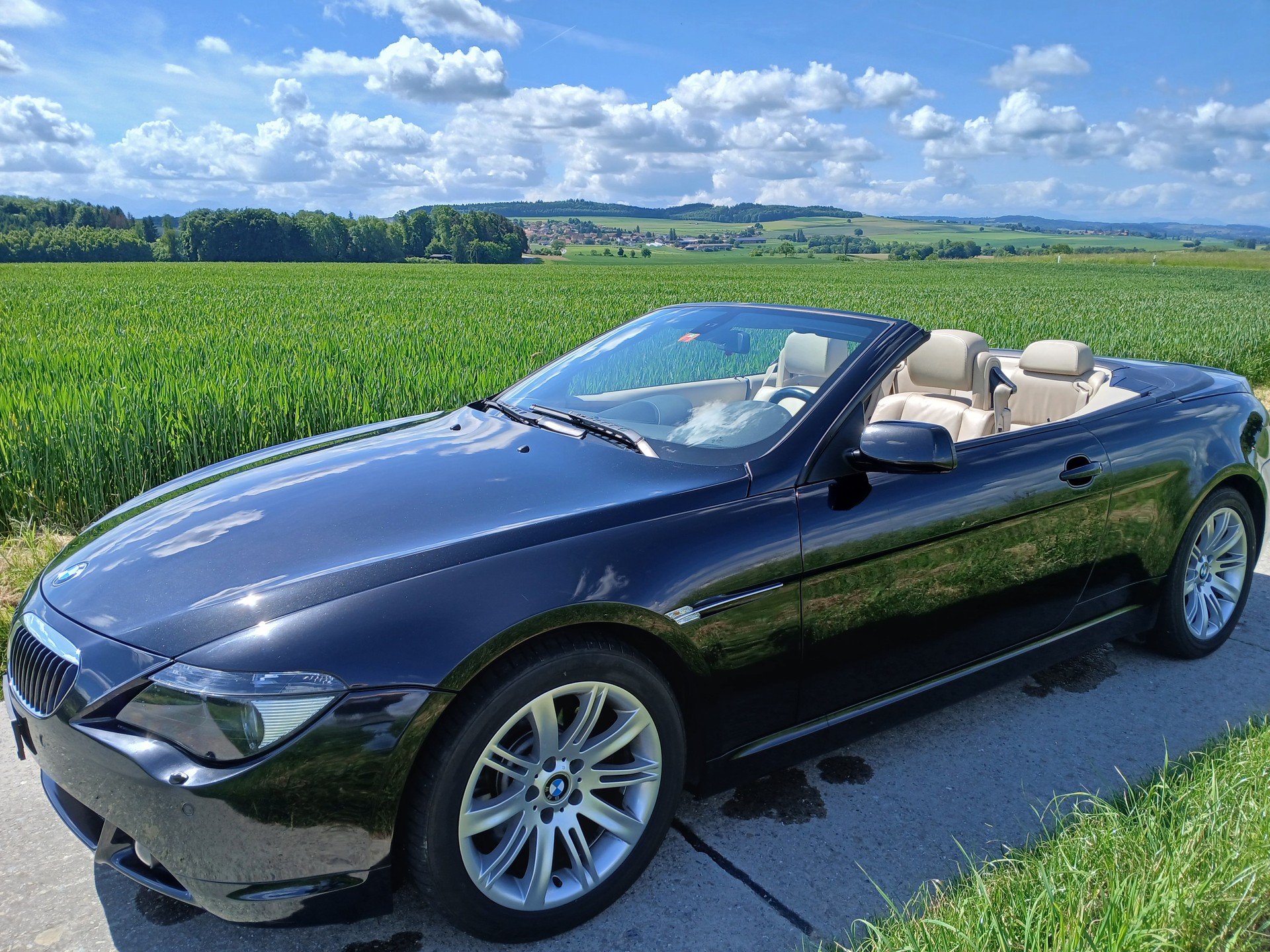 BMW 645 CI-image-8