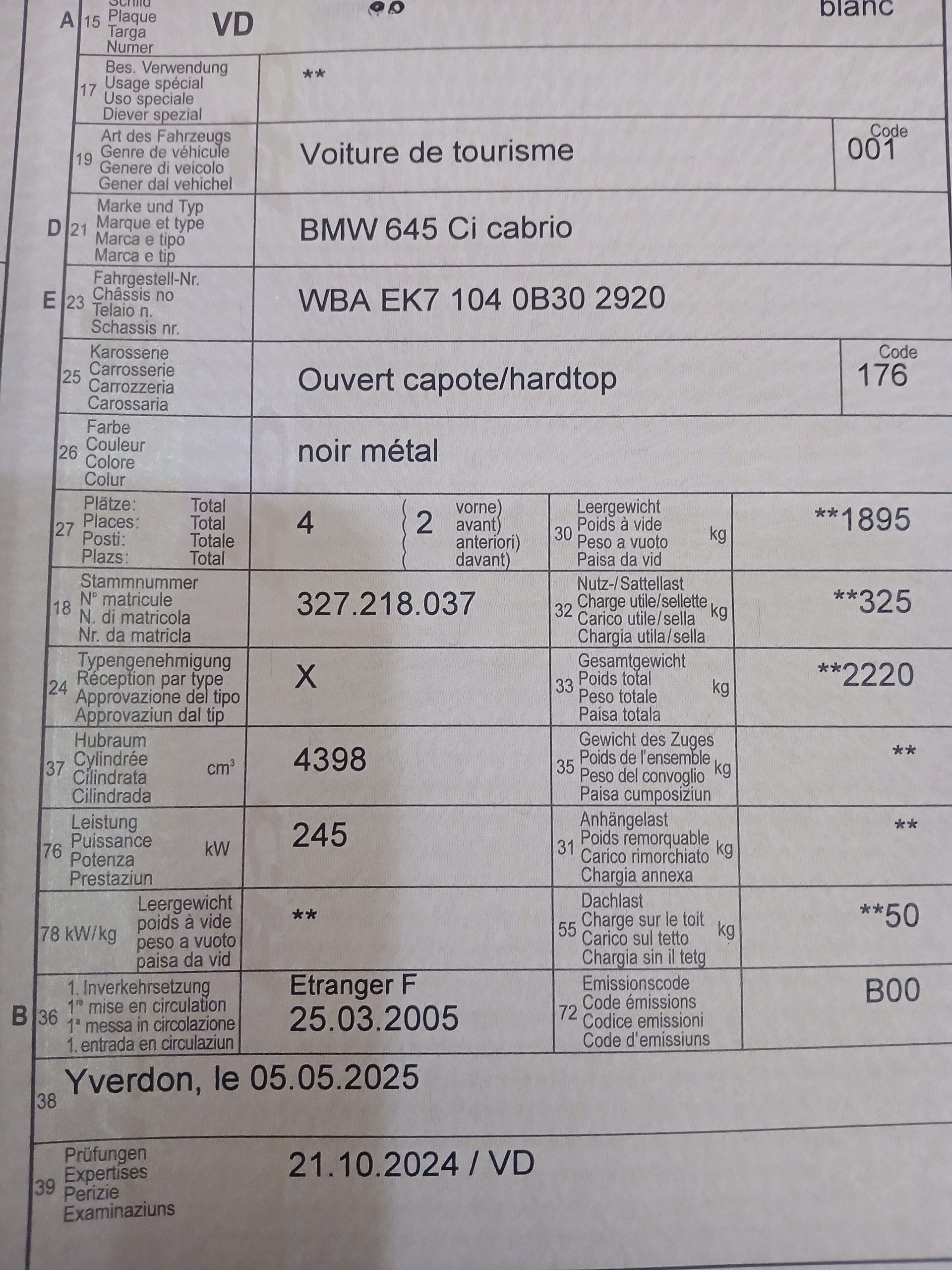 BMW 645 CI-image-15