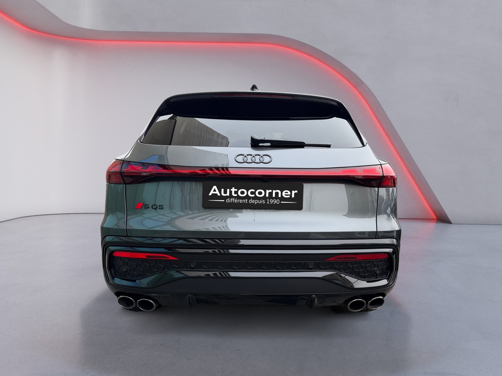 AUDI SQ5 TFSI quattro S-tronic-showroom-element-3