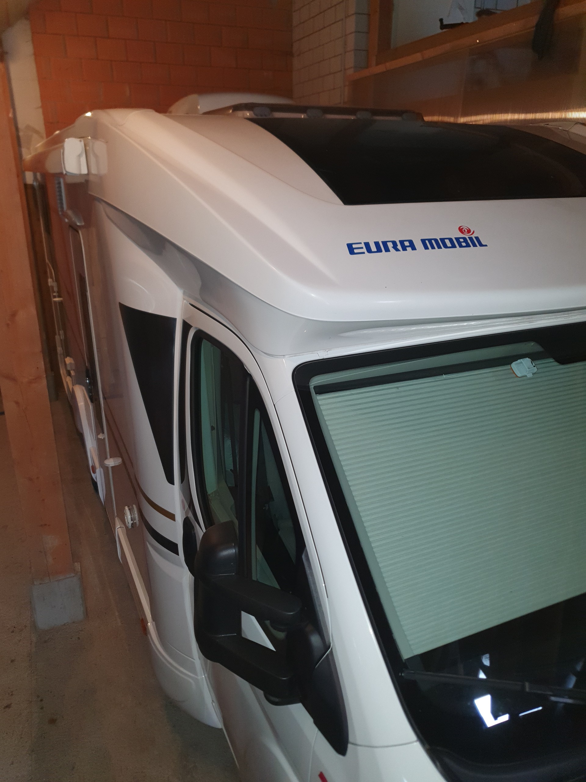 EURA MOBIL PT 720 EF-image-1