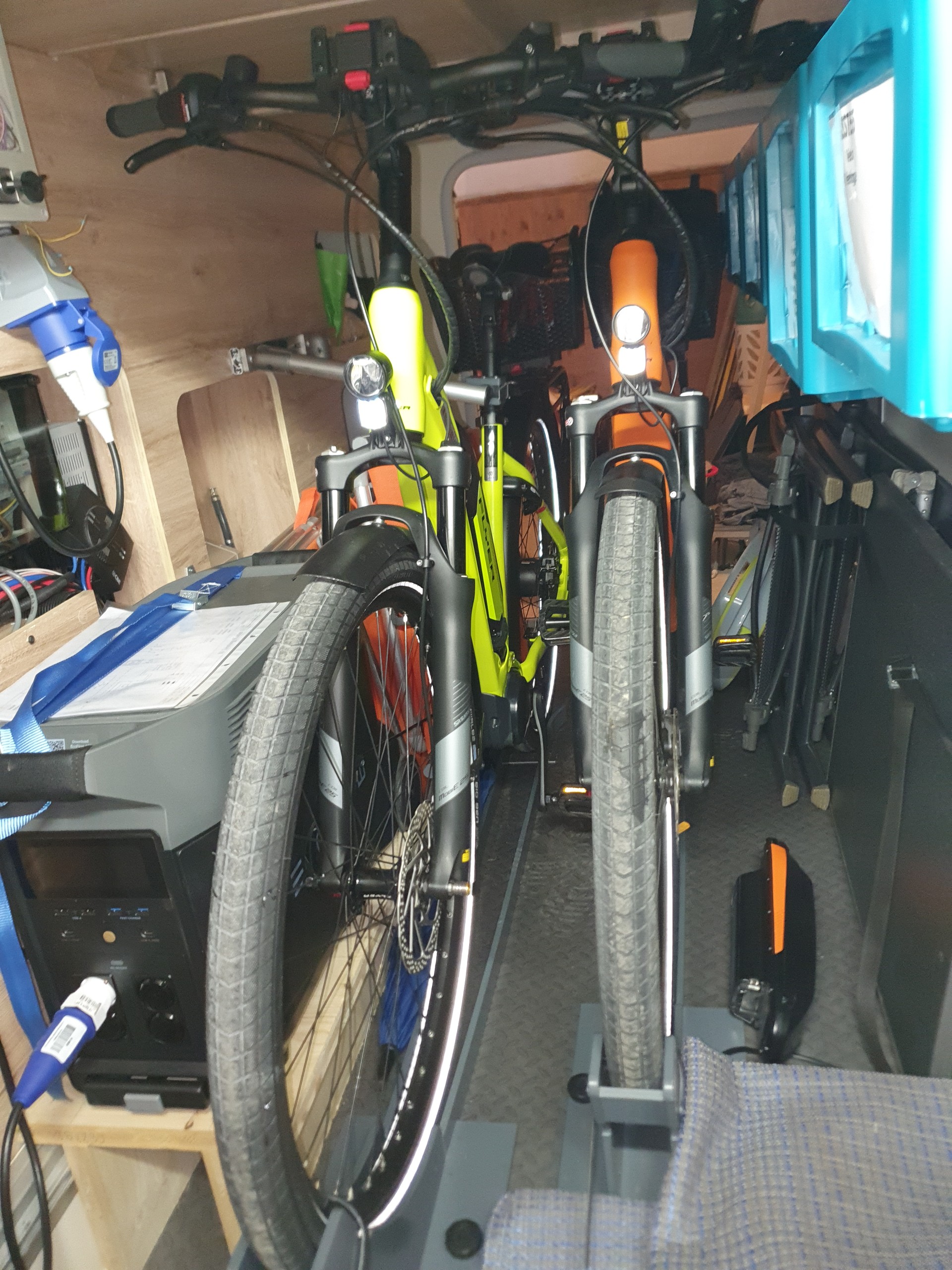 EURA MOBIL PT 720 EF-image-22