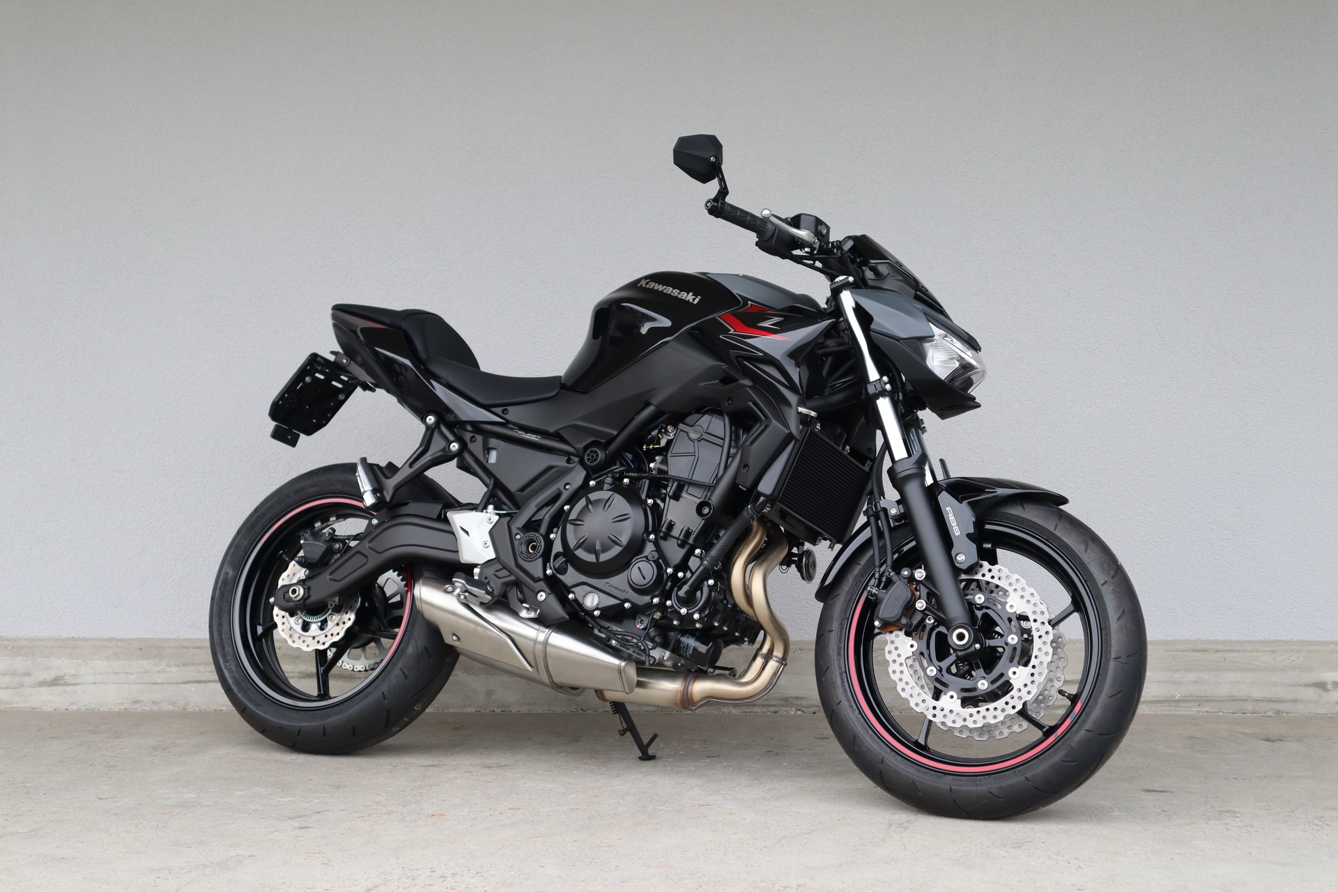 KAWASAKI Z 650-image-2