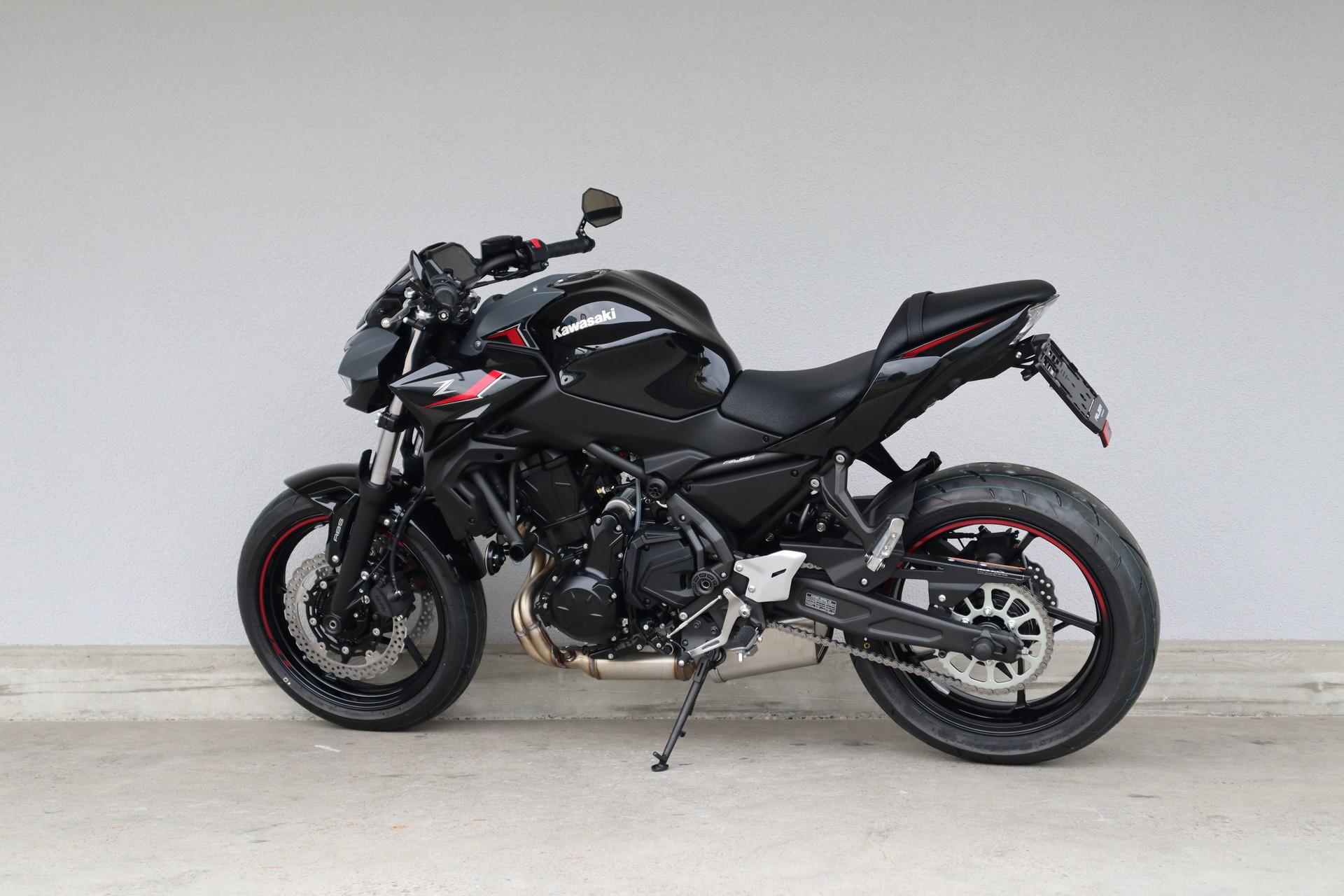 KAWASAKI Z 650-image-6