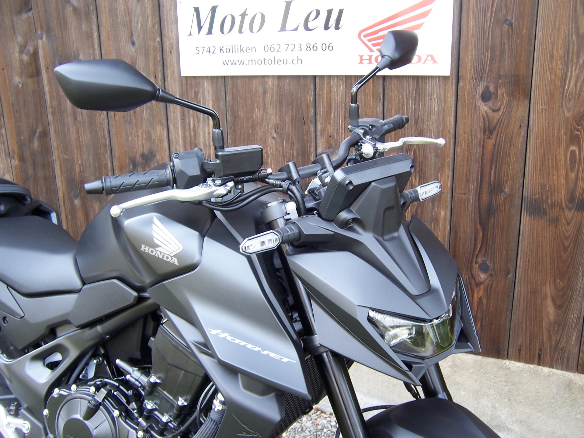 HONDA CB 750 Hornet-image-2