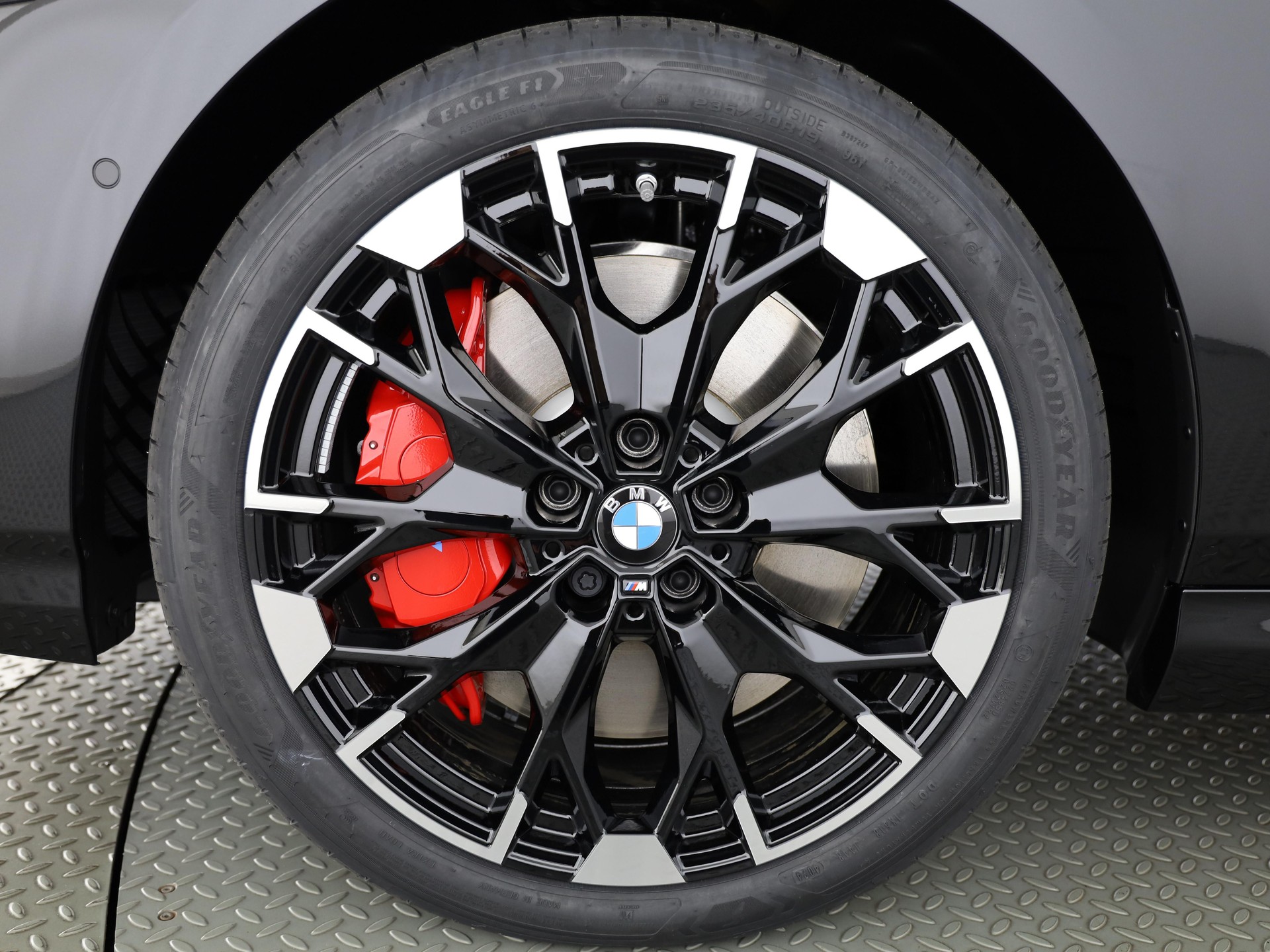 BMW M235i xDrive Gran Coupé-image-5