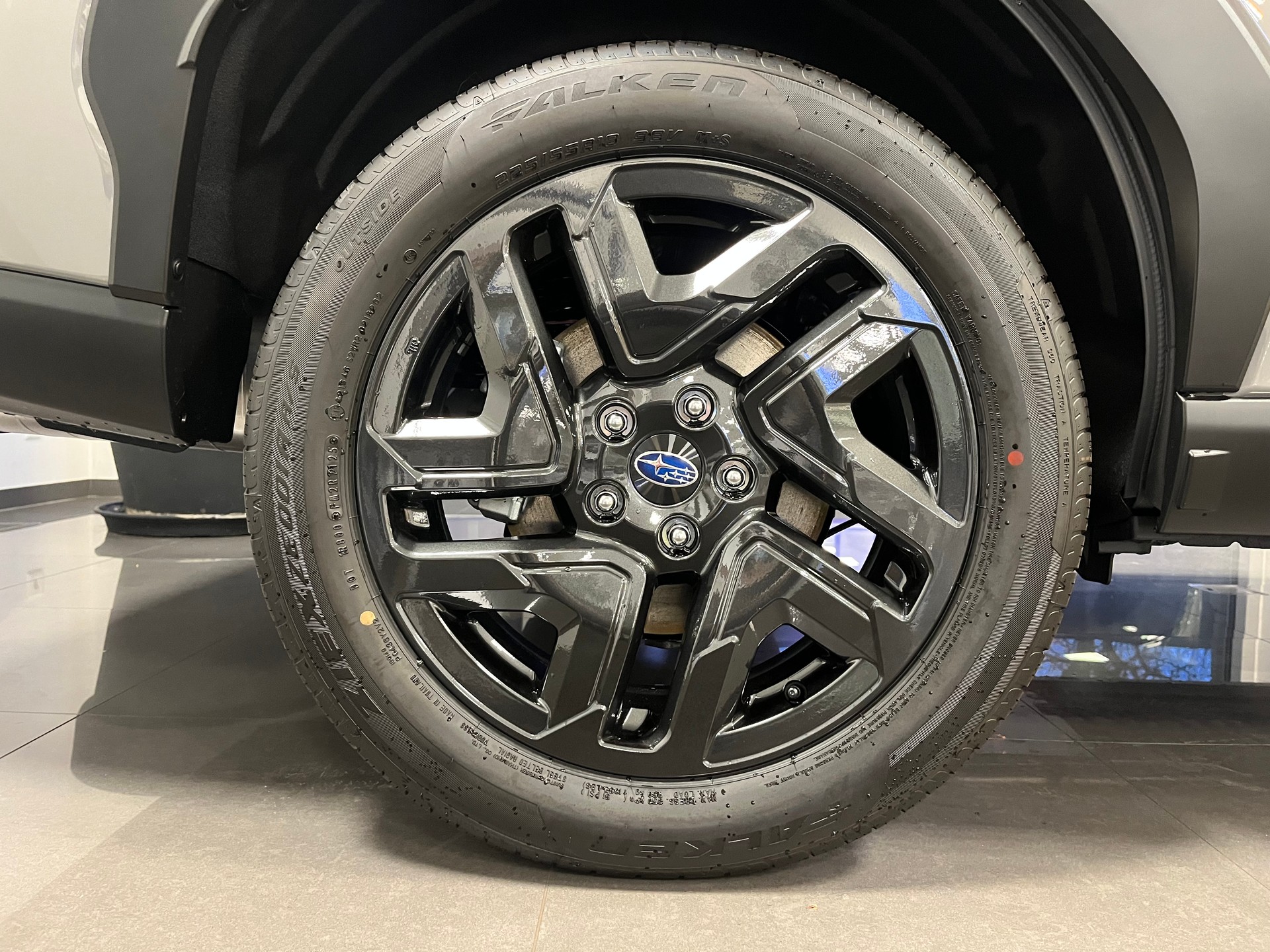 SUBARU Forester Station 2.0i e-Boxer-image-9