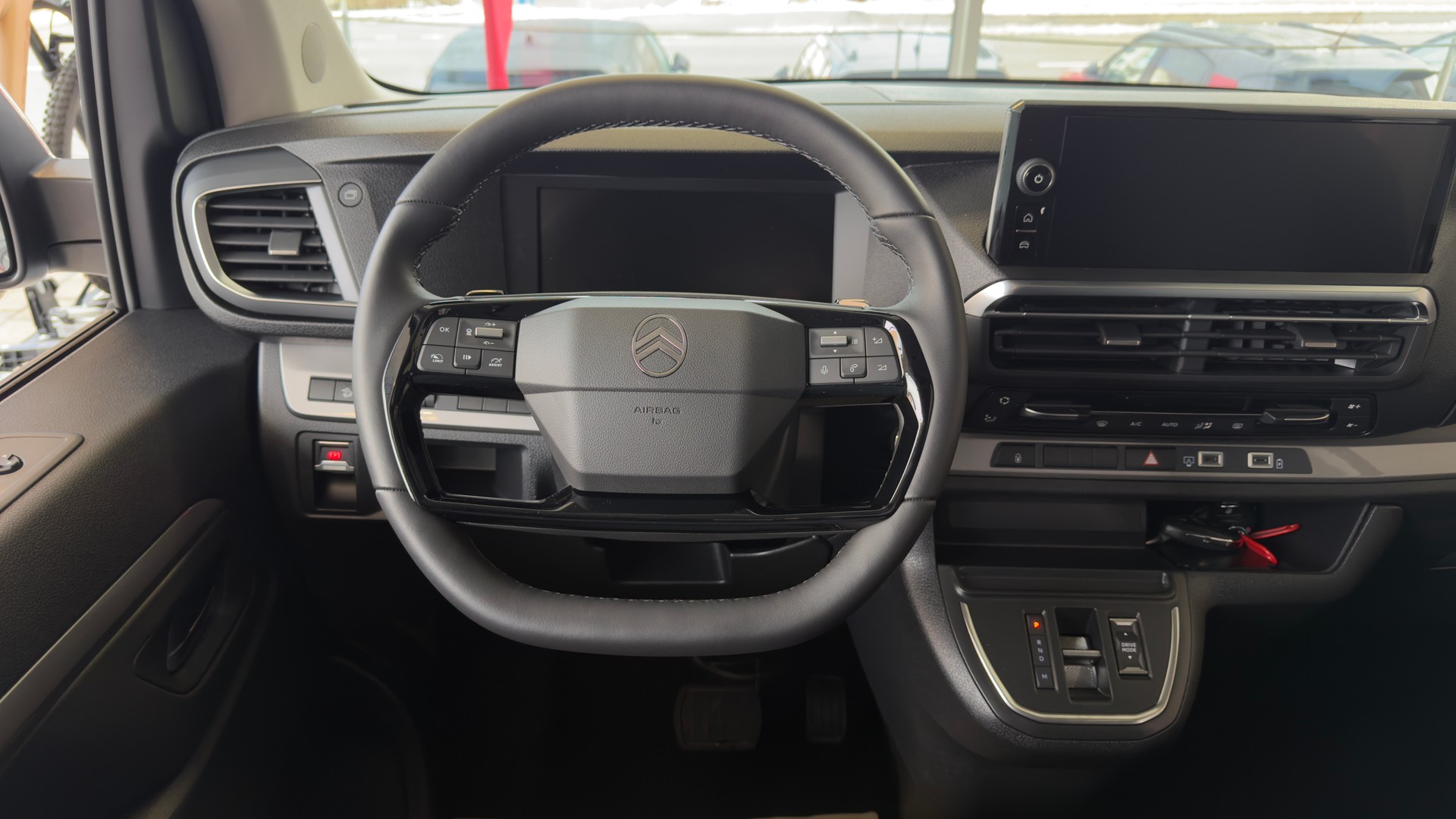 CITROEN Spacetourer Holidays 2.0 BlueH-image-9