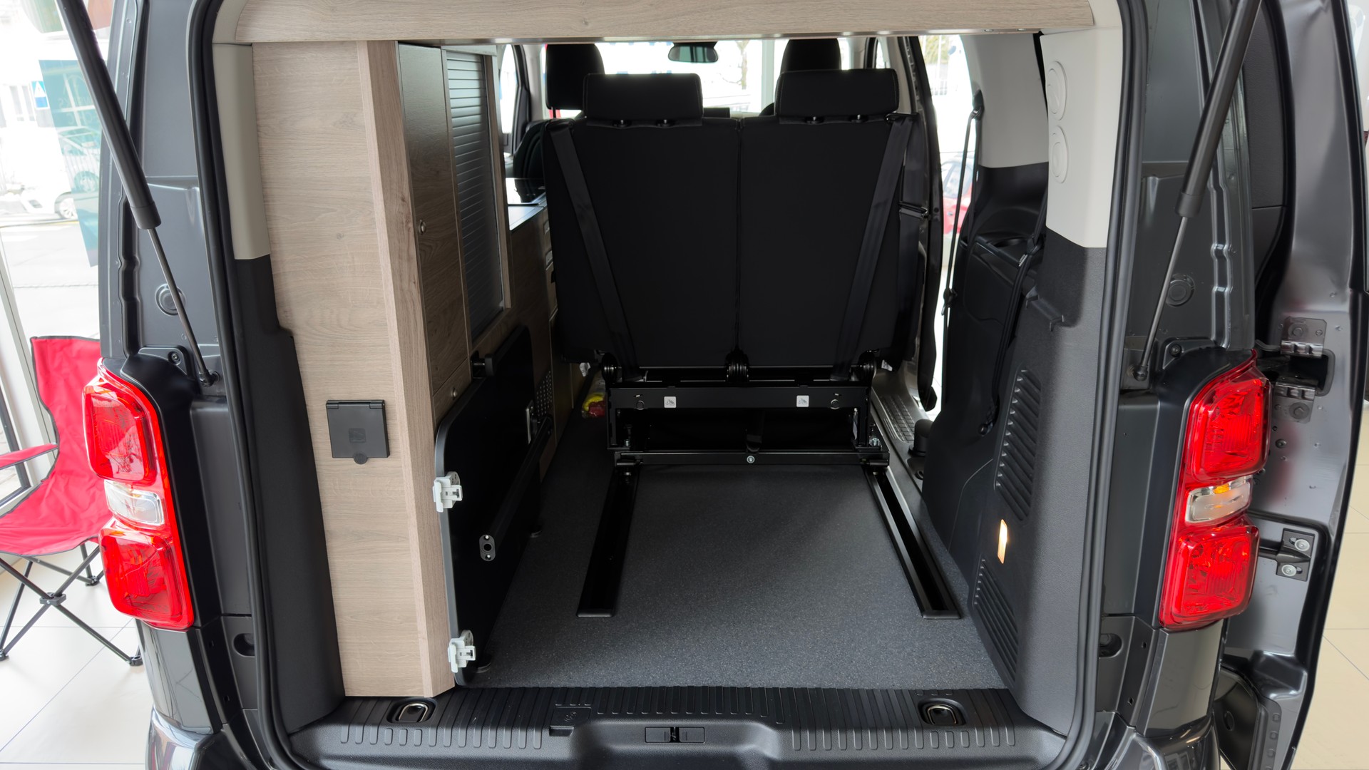 CITROEN Spacetourer Holidays 2.0 BlueH-image-14