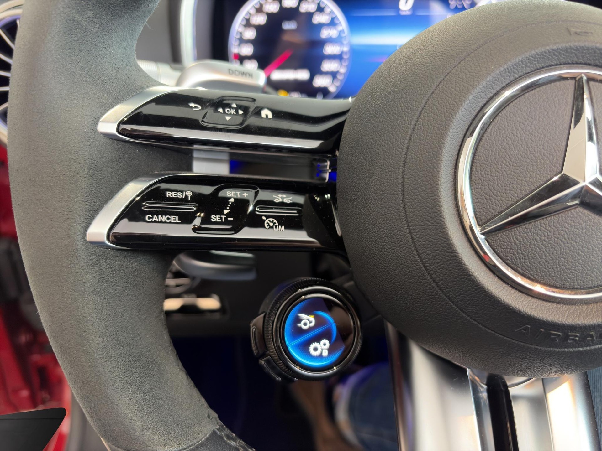 MERCEDES-BENZ AMG SL 63 4matic+-image-13