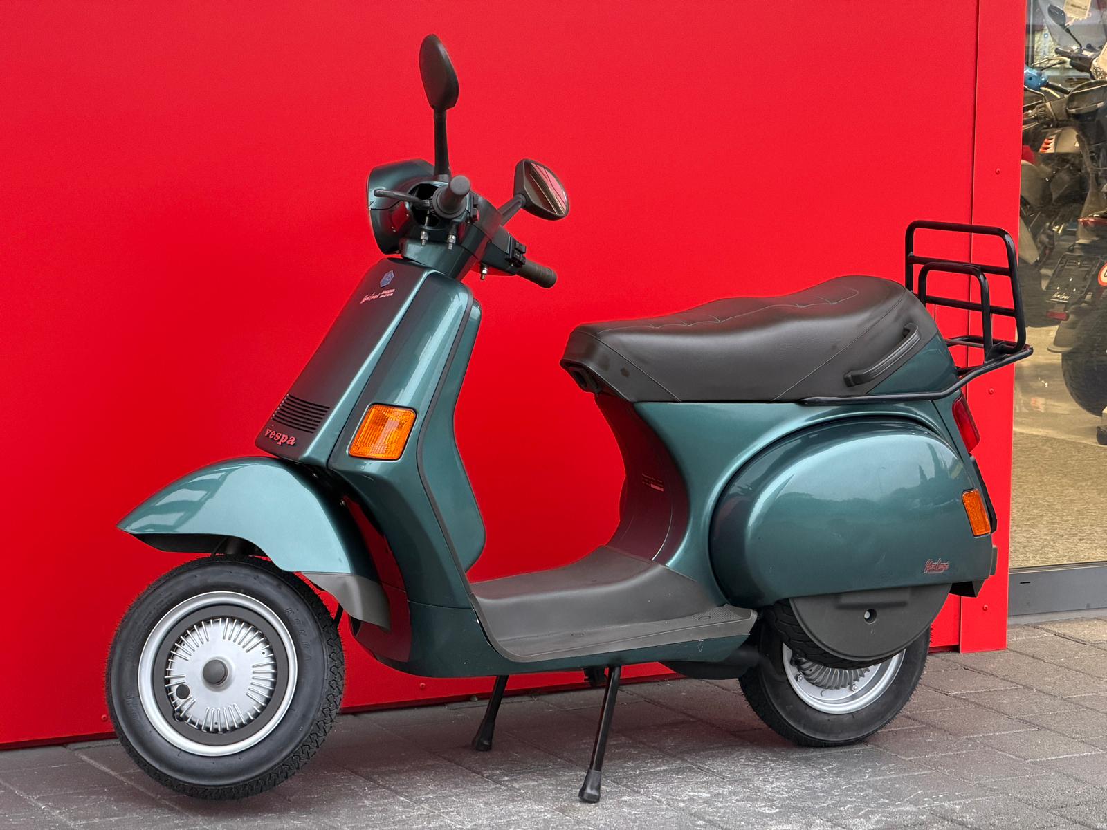 PIAGGIO Vespa Cosa 2 125 EBS-image-2