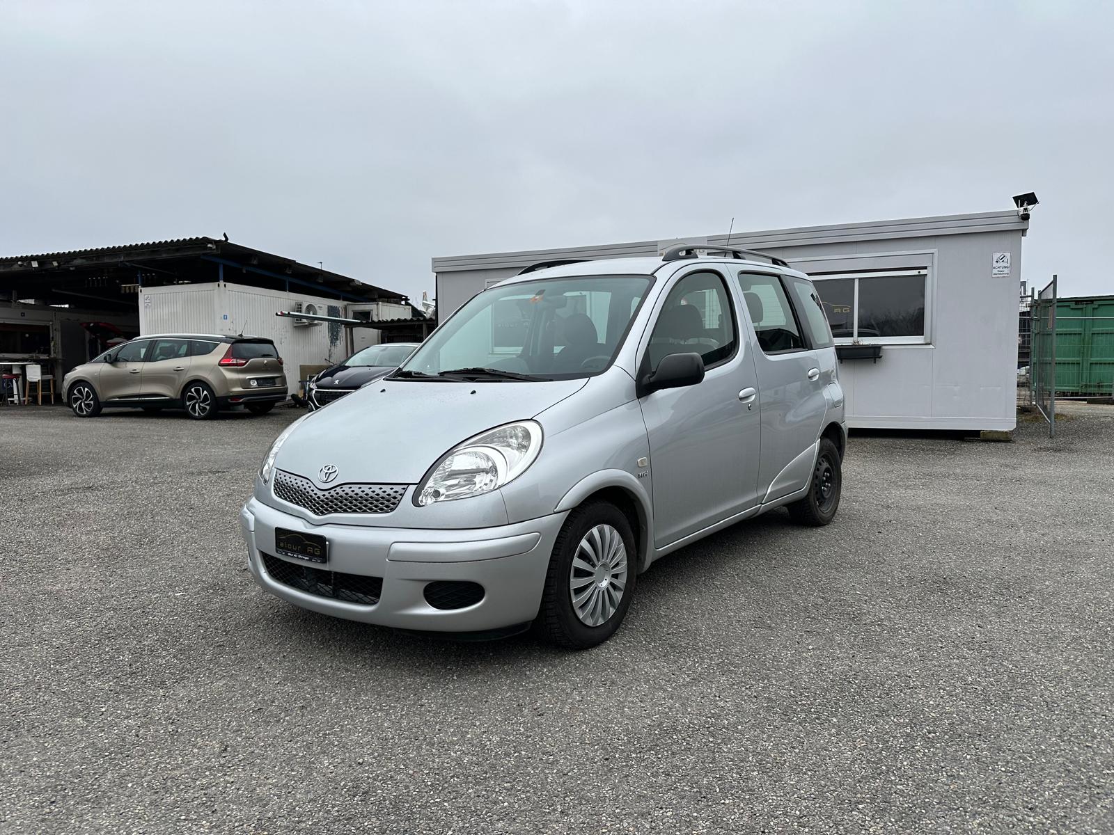TOYOTA Yaris Verso 1.3 Linea Sol-image-1