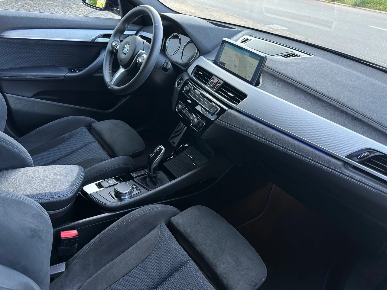 BMW X2 xDrive 20d M Sport Steptronic-image-9