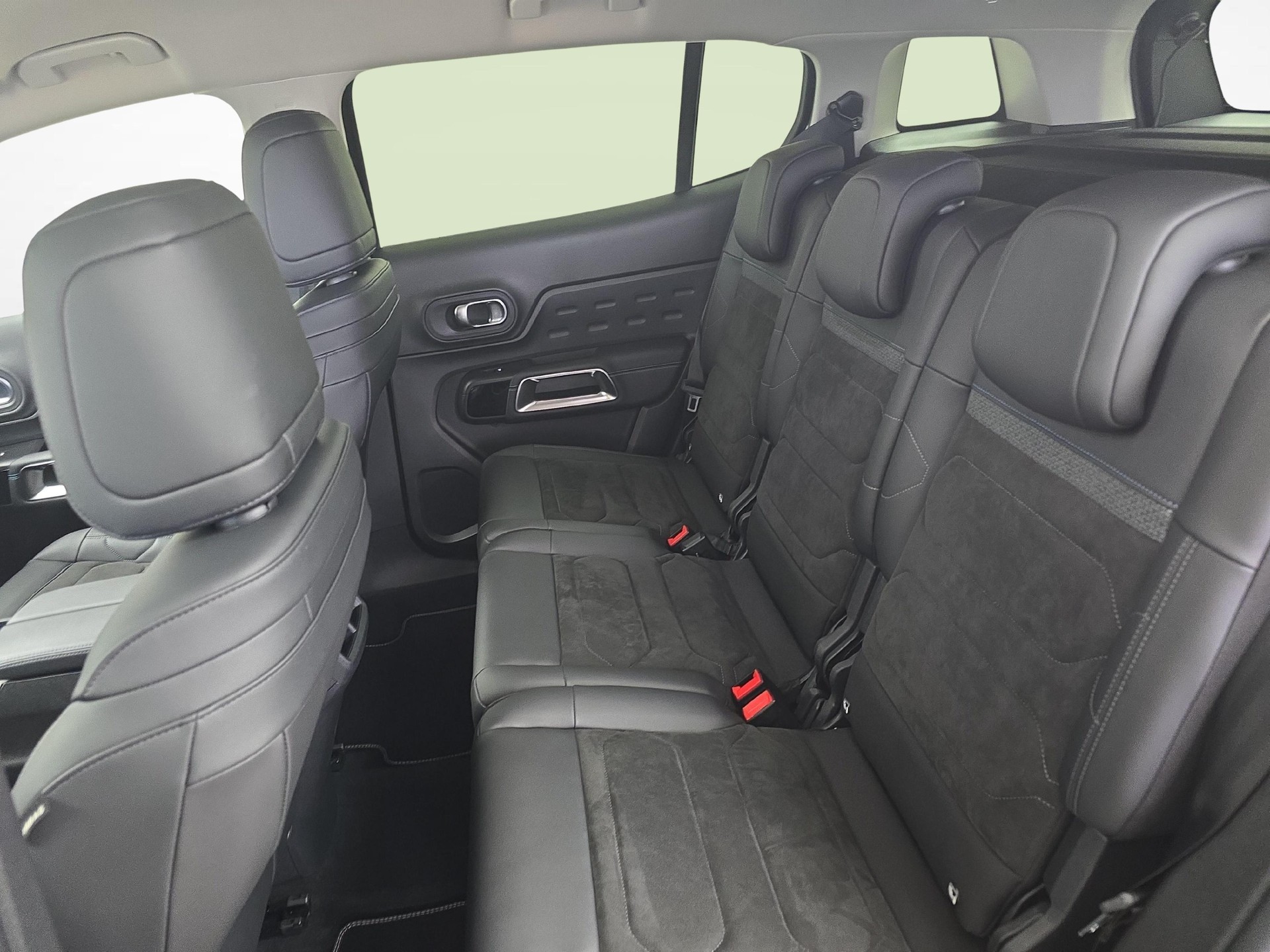 CITROEN C5 Aircross 1.6 Plug-in Hybrid Shine / Jetzt mit attraktivem 1.99% Leasing-image-10