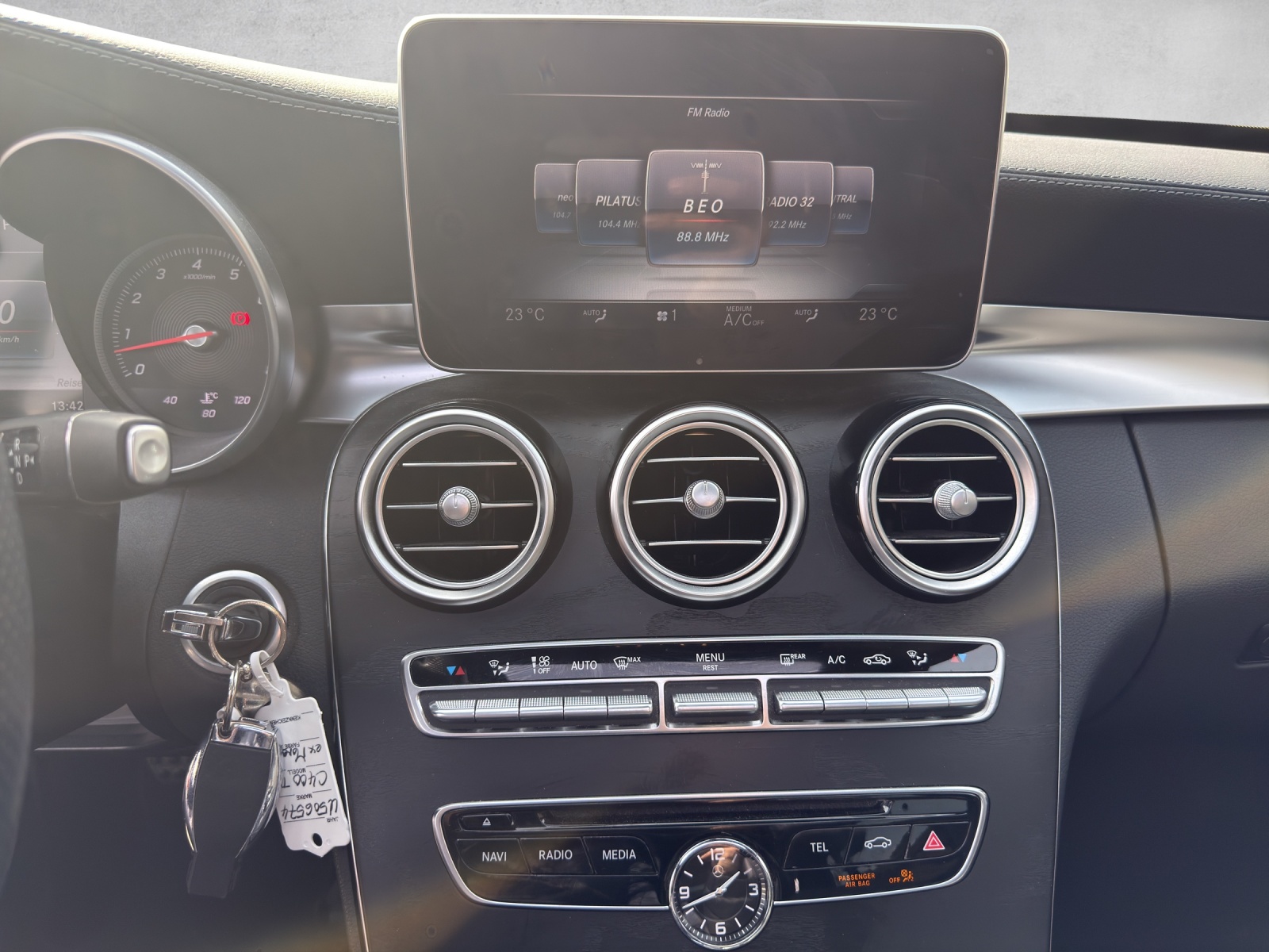 MERCEDES-BENZ C 400 AMG Line 4Matic 7G-Tronic-image-12
