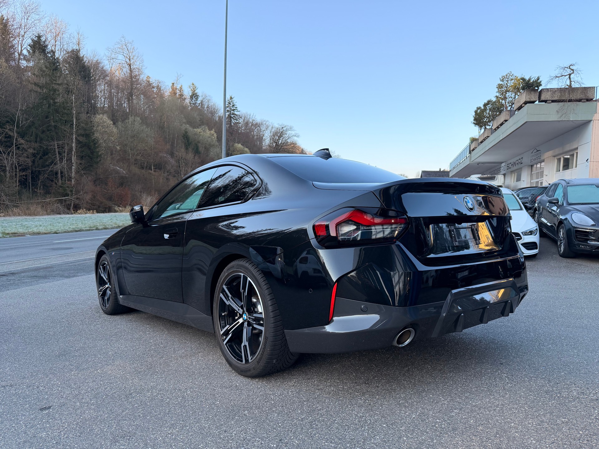 BMW 230i M Sport-image-4
