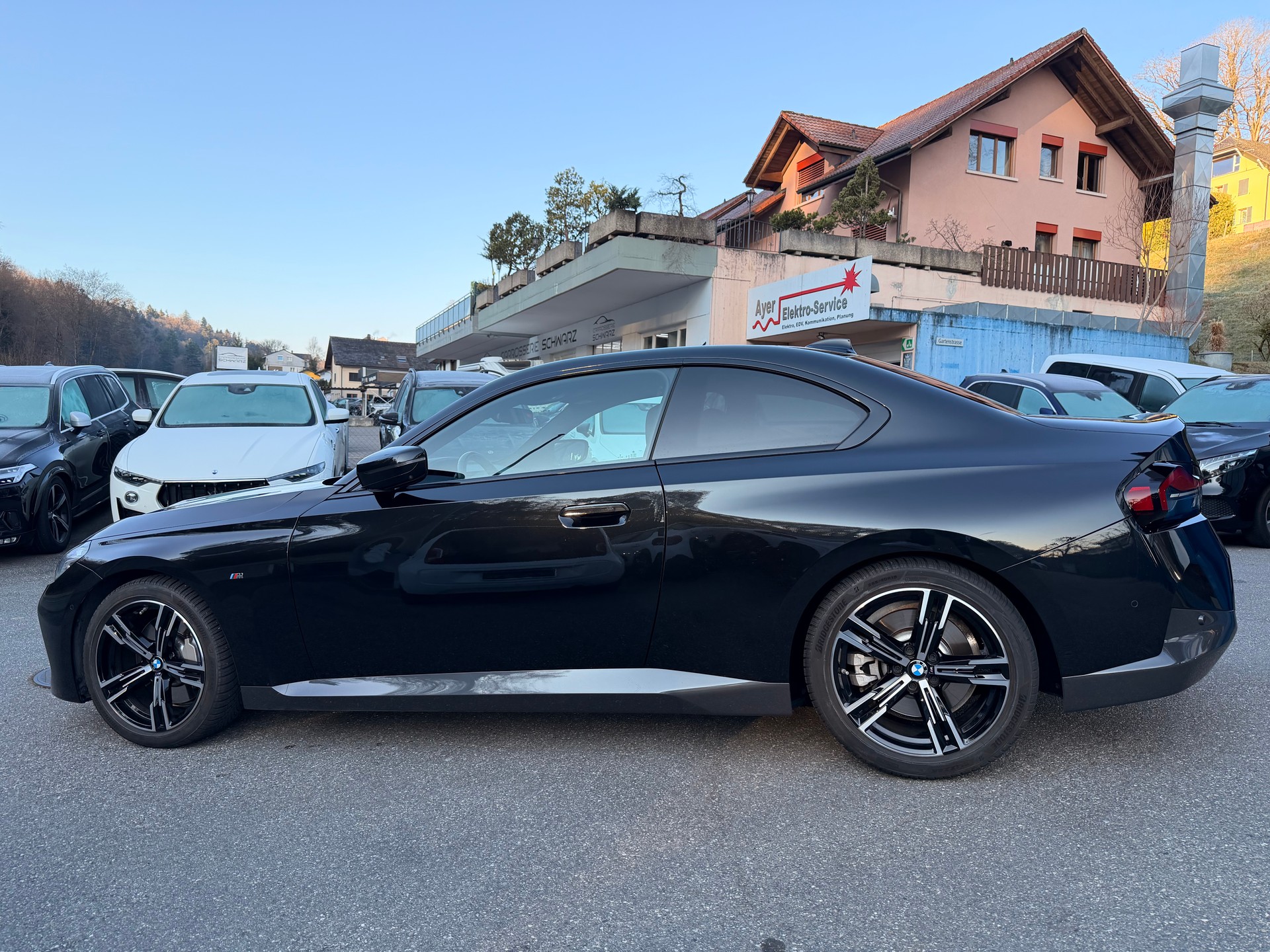 BMW 230i M Sport-image-5