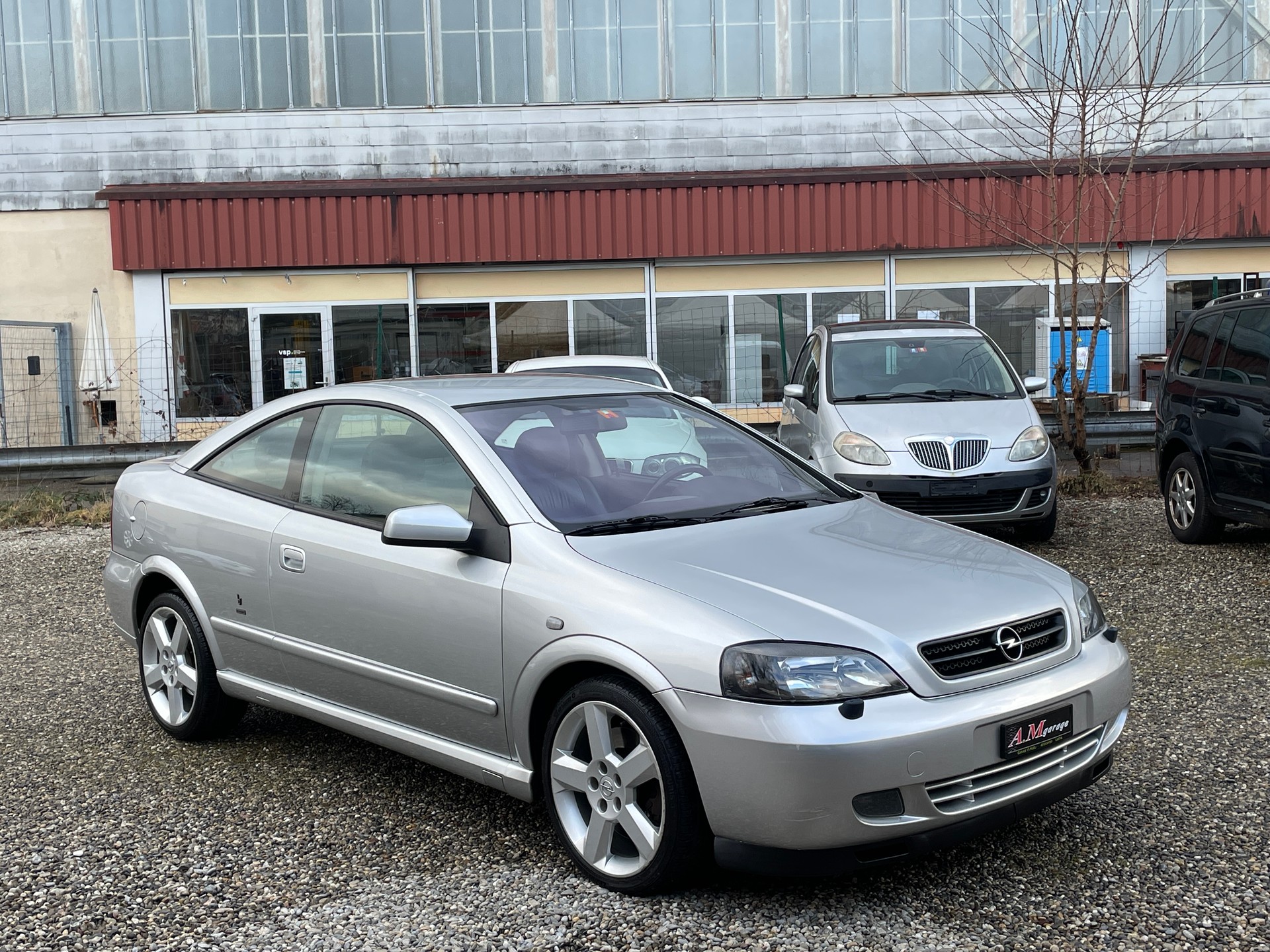 OPEL Astra Coupé 2.0i 16V Turbo-image-2