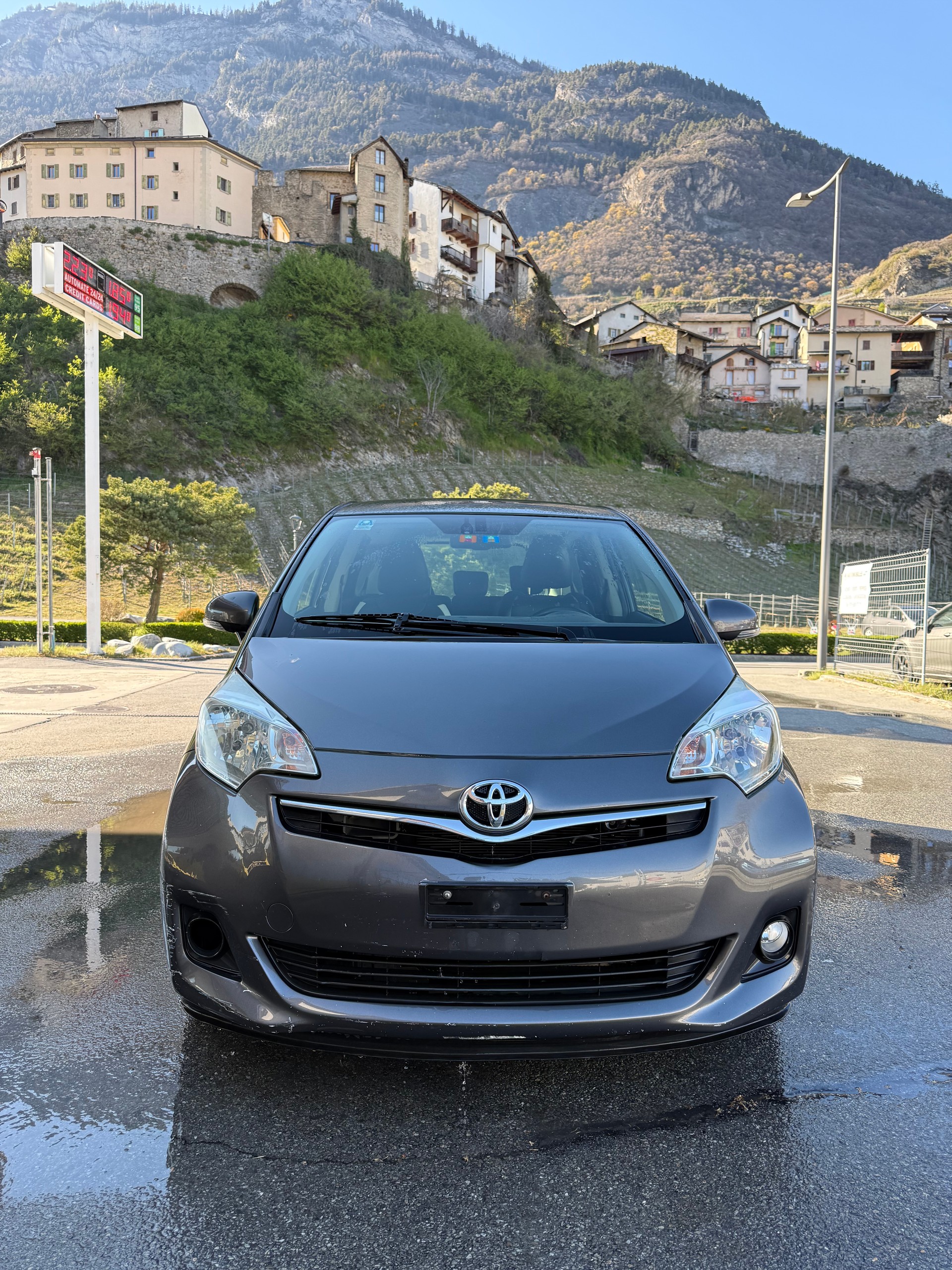 TOYOTA Verso-S 1.33 Linea Terra Multidrive S-image-1