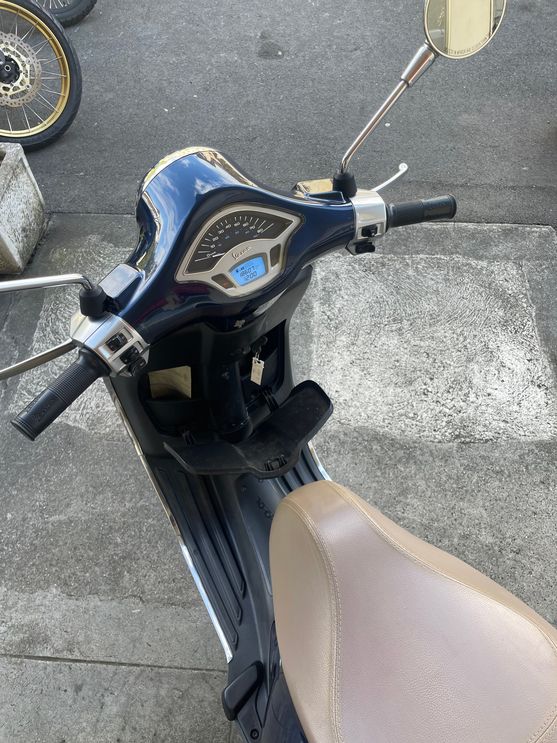 PIAGGIO Vespa 50 Primavera-image-3