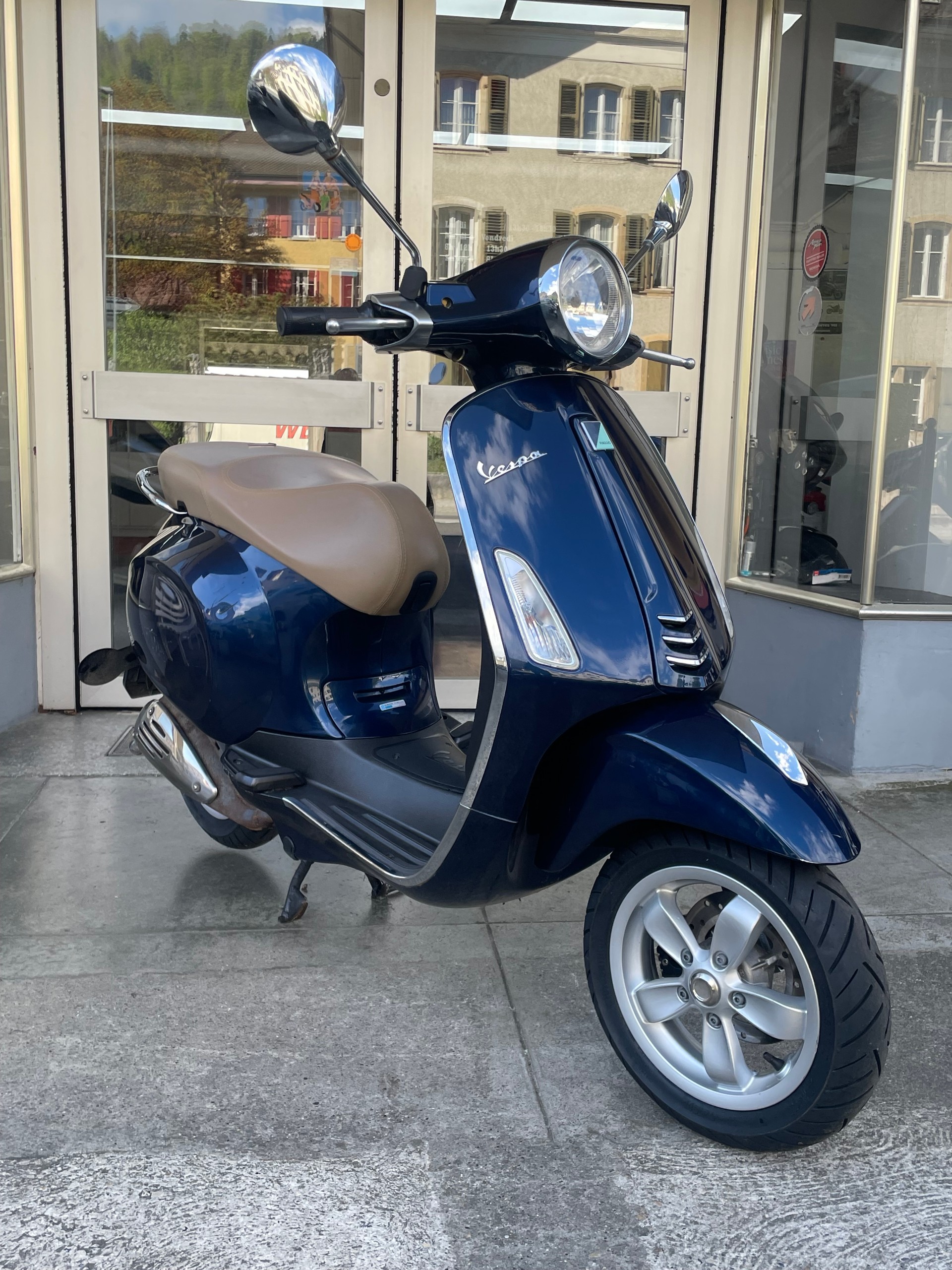 PIAGGIO Vespa 50 Primavera-image-1