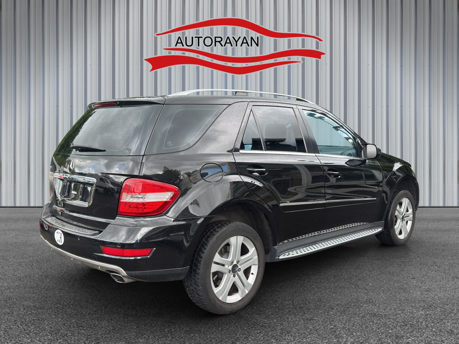 MERCEDES-BENZ ML 320 CDI 4Matic-image-4