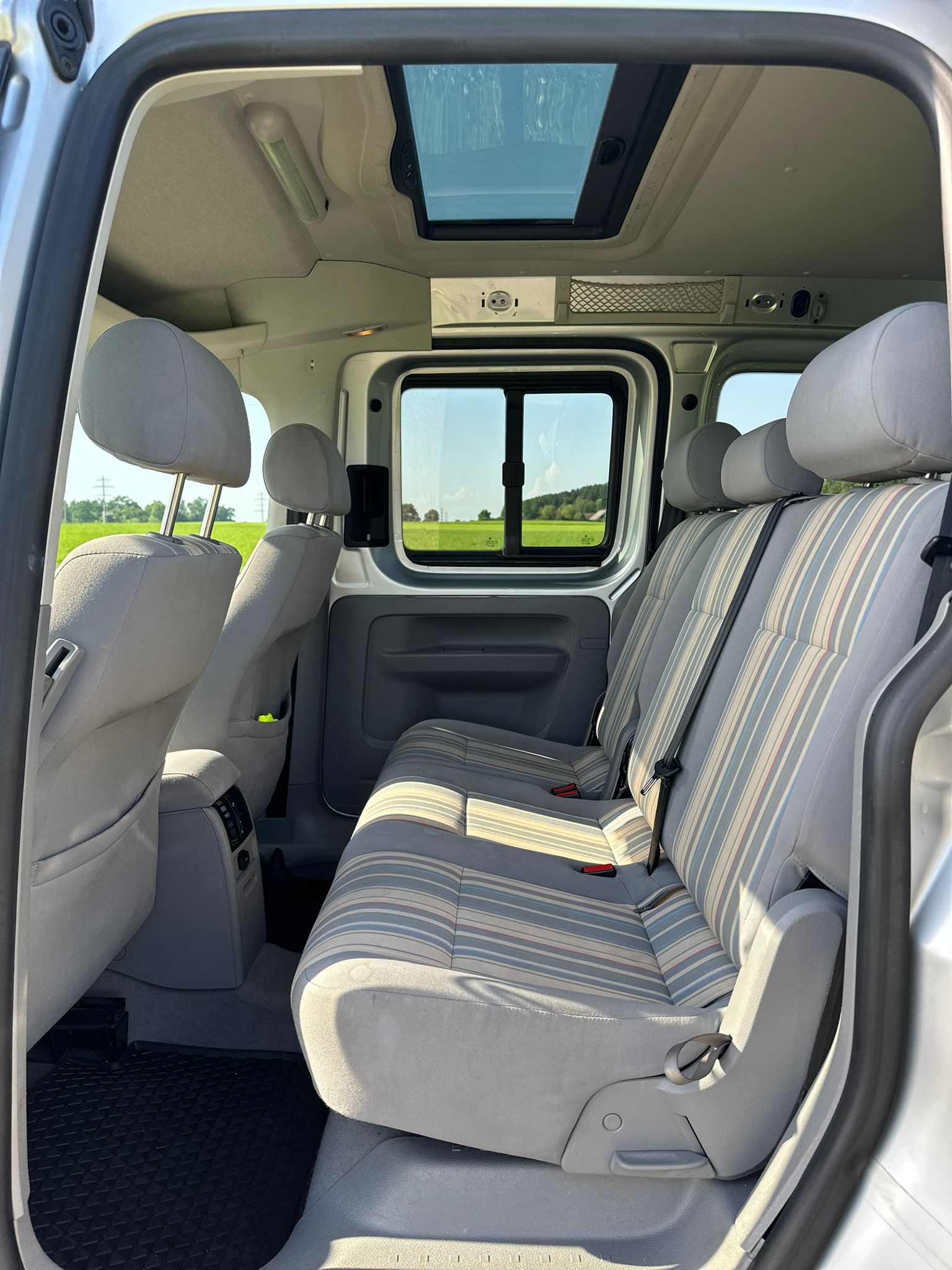 VW Caddy Life 1.9TDI PD-image-11