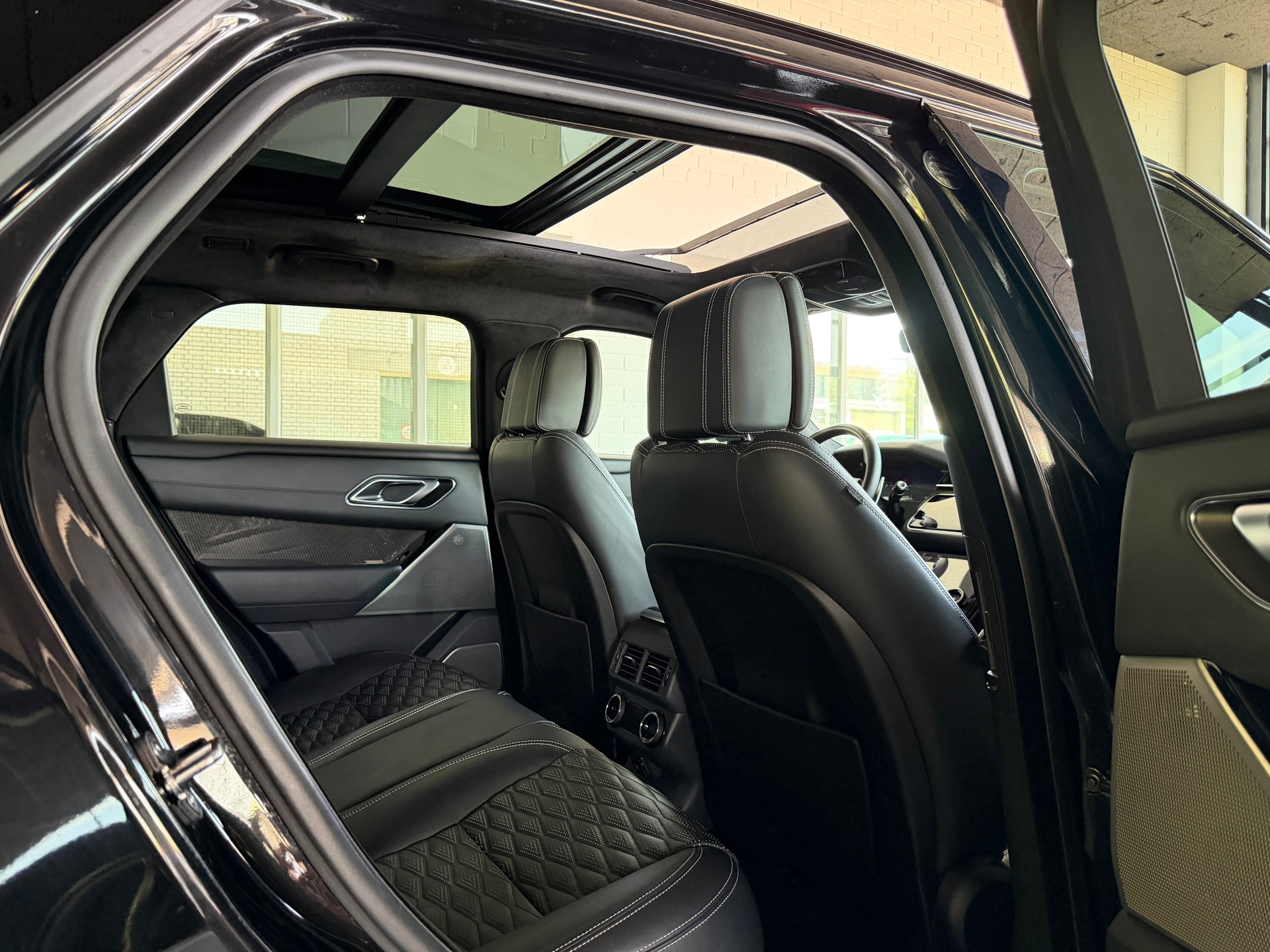 LAND ROVER Range Rover Velar SV Autobiography Dyn. Edition A.-image-10