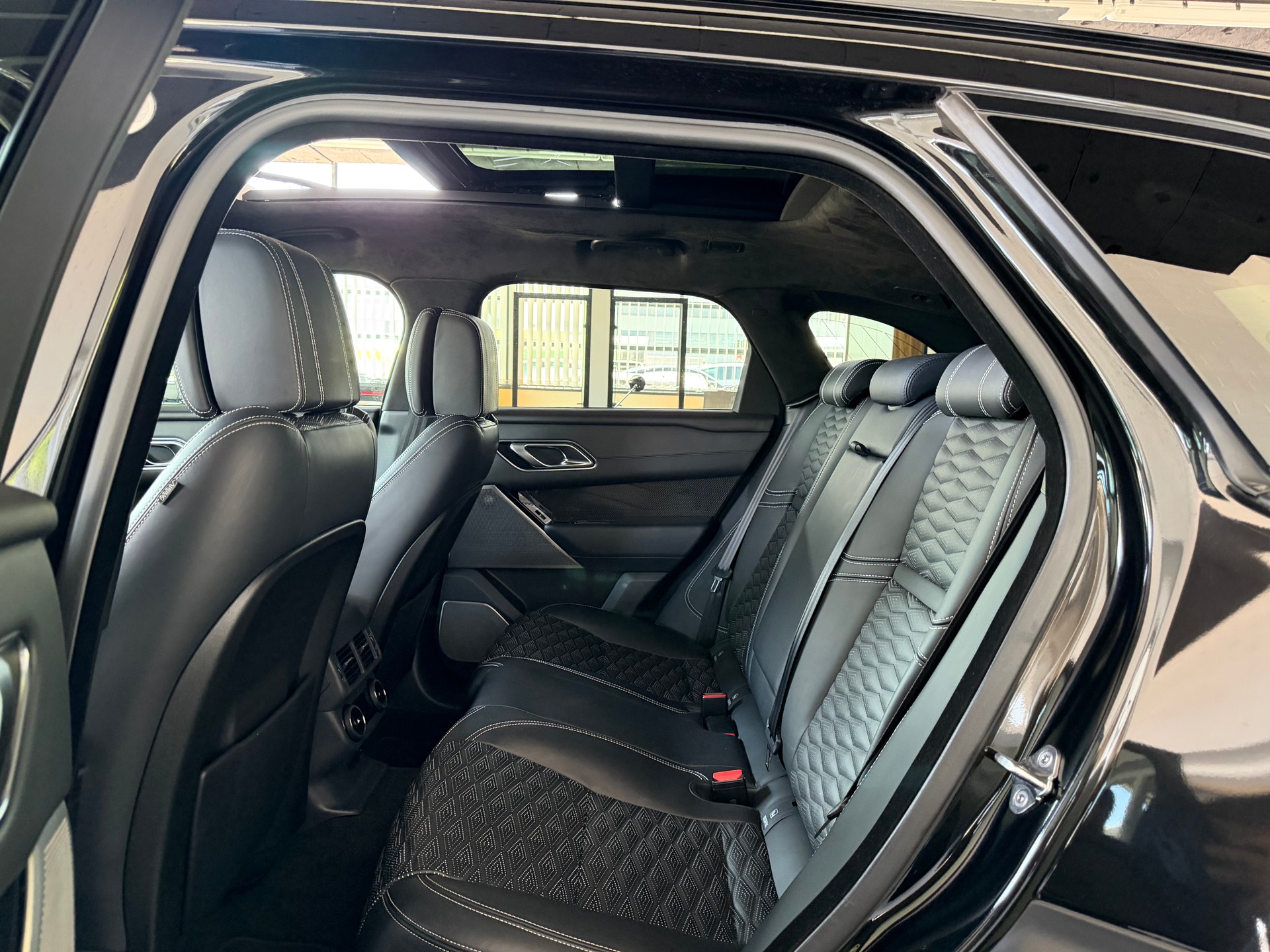 LAND ROVER Range Rover Velar SV Autobiography Dyn. Edition A.-image-11