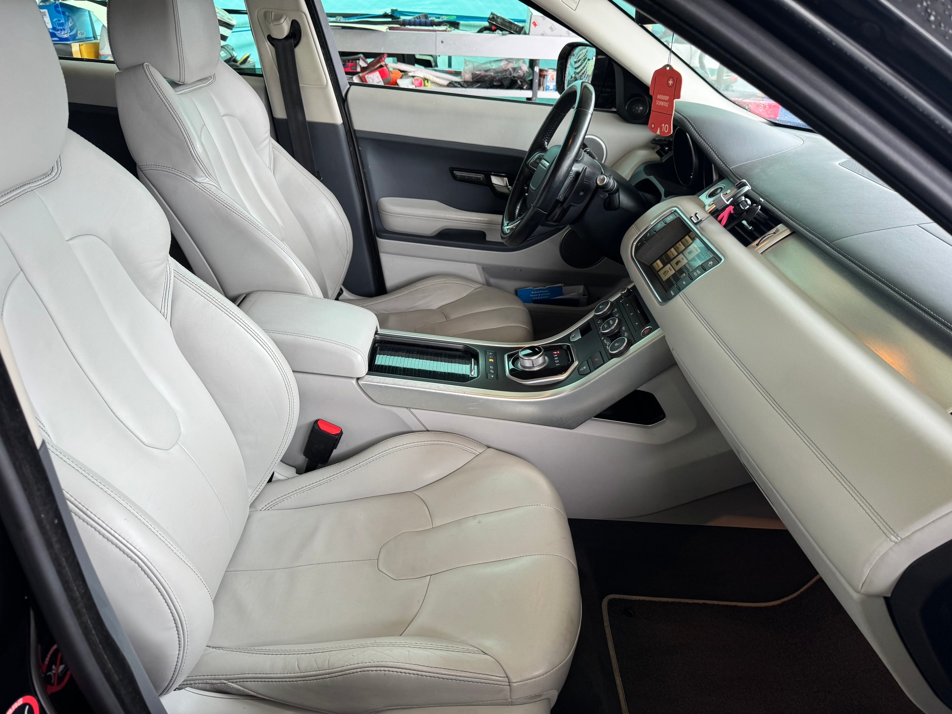 LAND ROVER Range Rover Evoque 2.0 Si4 Dynamic AT6-image-9