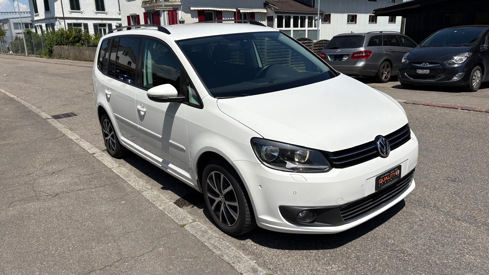 VW Touran 1.4 TSI Trendline DSG-image-1