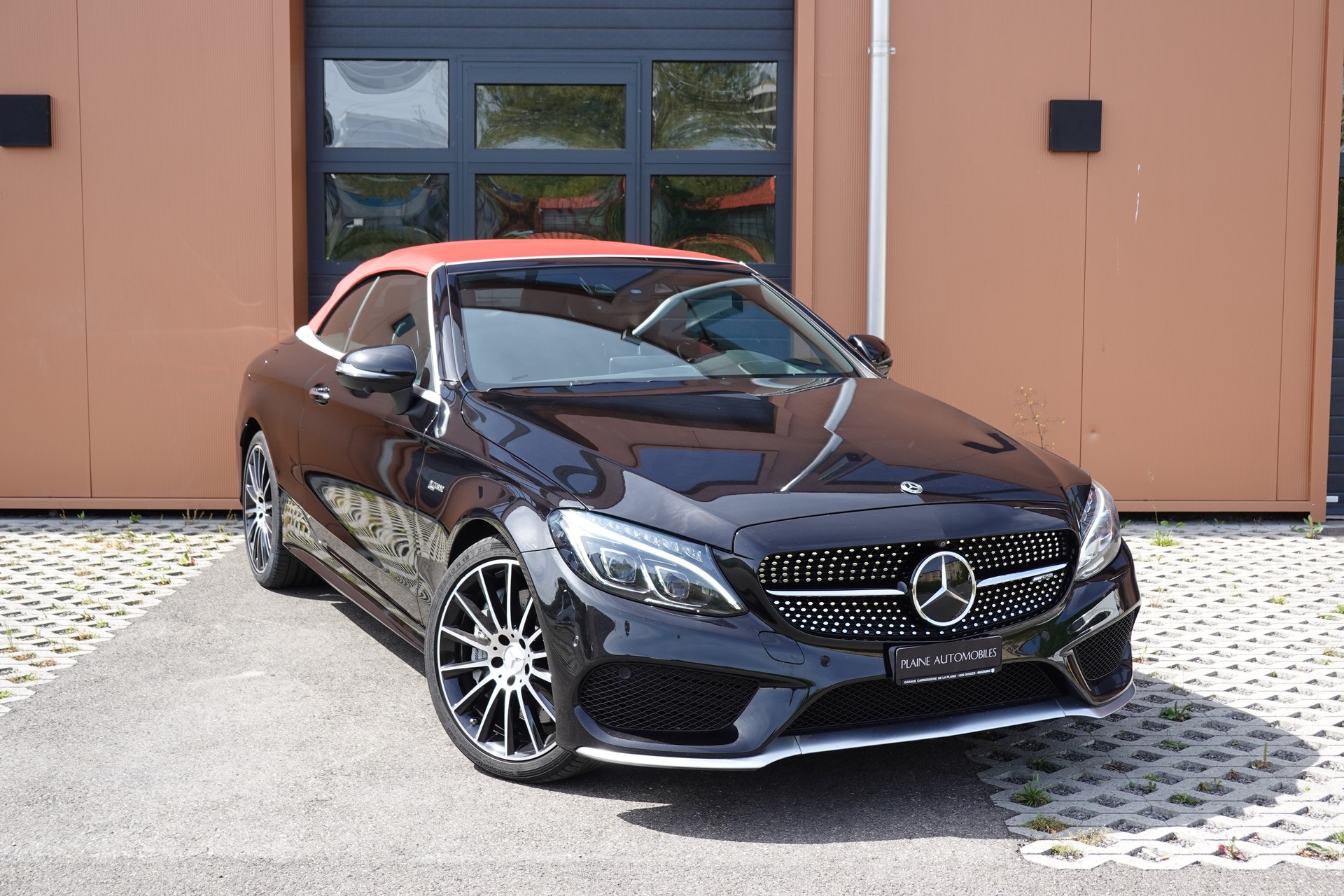 MERCEDES-BENZ C 43 Cabriolet AMG 4Matic -" Pack AMG * Sièges Electriques/Chauffant/aéré * GPS * intérieur carbone * Son Burmester *-image-0