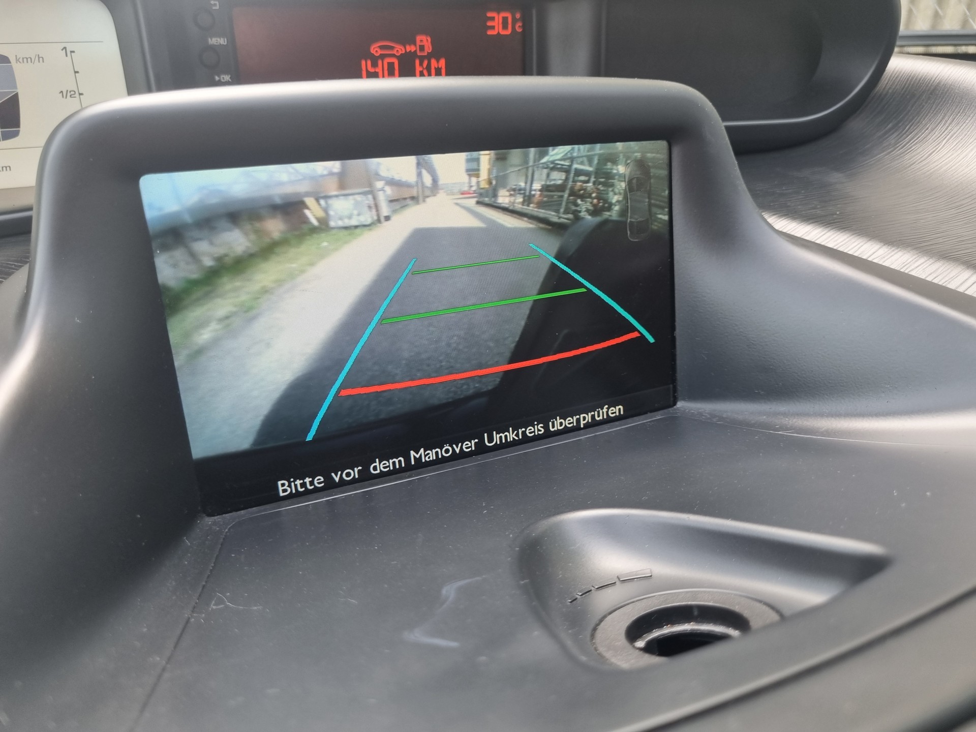 CITROEN C3 Picasso 1.6 HDi Séduction EGS6-image-9