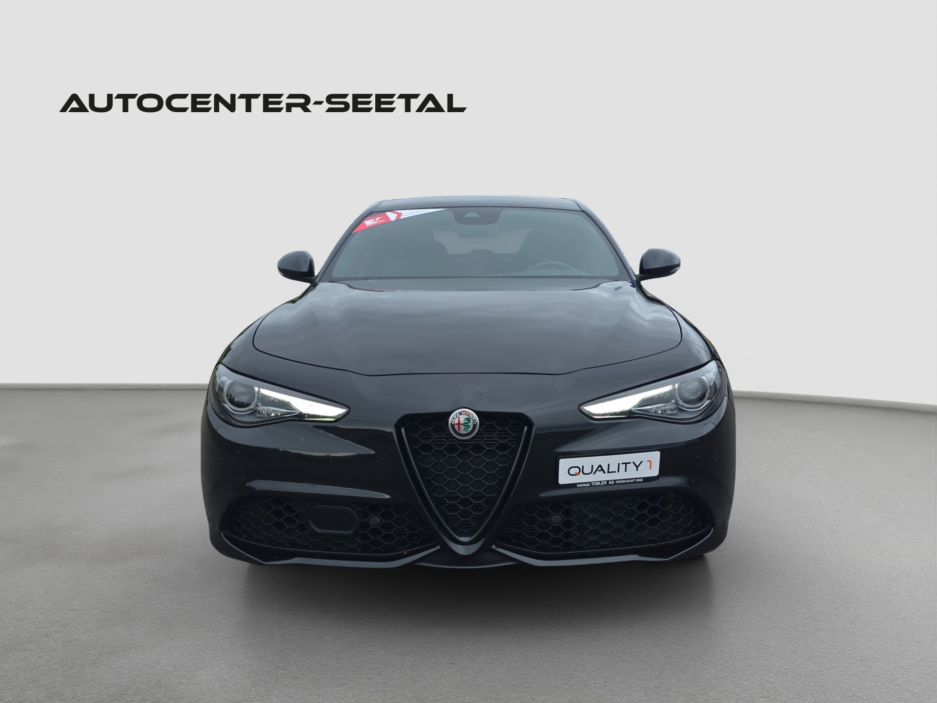 ALFA ROMEO Giulia 2.0 Veloce Q4 Automatic-image-3