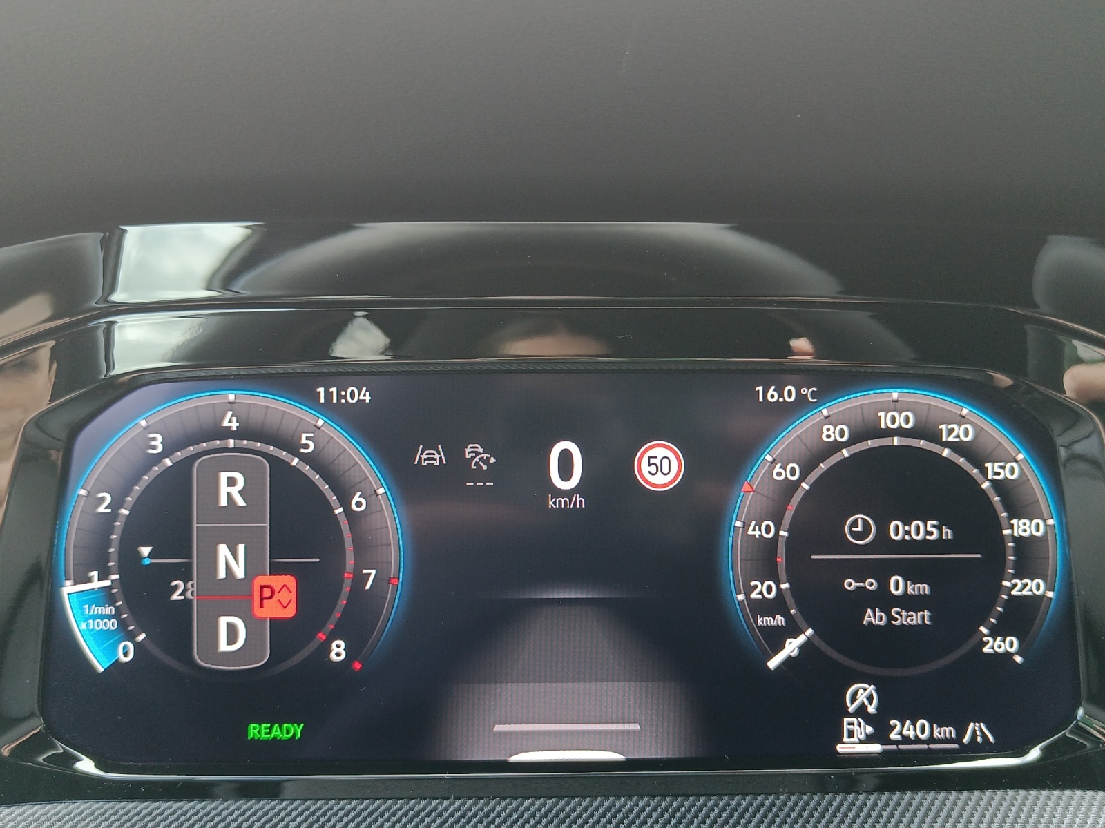 VW Golf VIII 1.5 eTSI R-Line DSG Black Style*5J Garantie*8-Fach Räder*-image-10