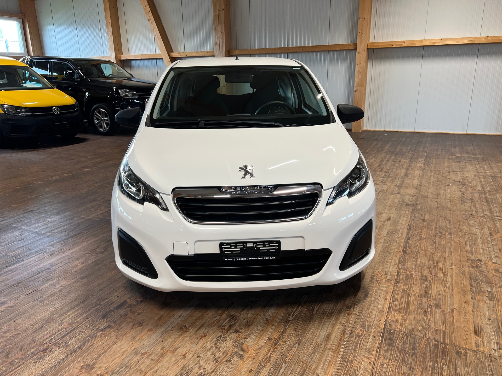 PEUGEOT 108 1.0 VTi Like-showroom-element-1