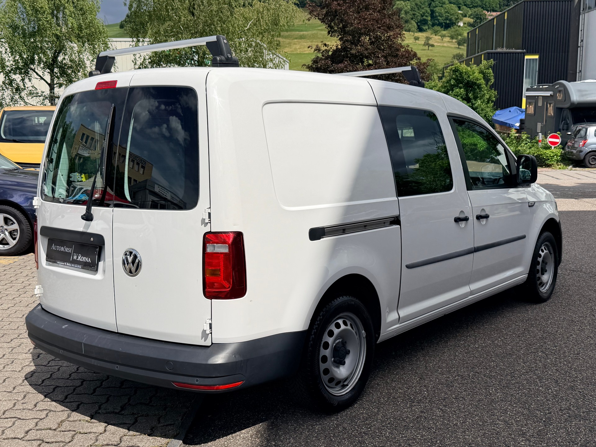 VW Caddy Maxi 1.4TSI BlueMotion Technology-showroom-element-2