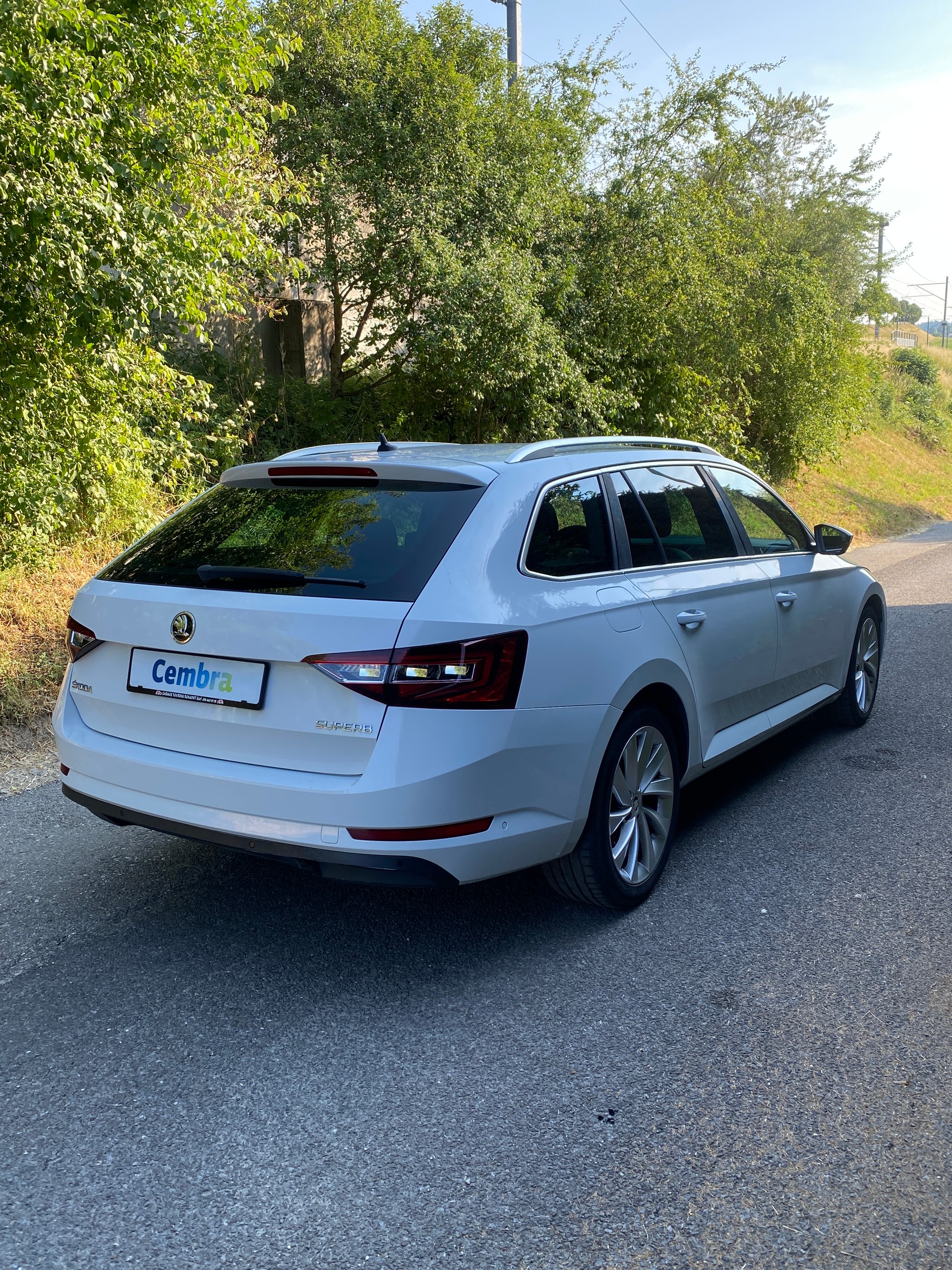 SKODA Superb Combi 1.8 TSI Style DSG-showroom-element-2