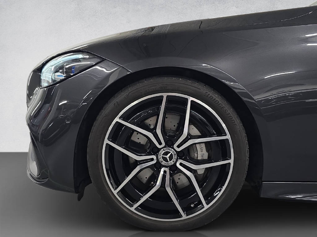 MERCEDES-BENZ C 220 d AMG Line 4Matic Swiss Star T-Modell-image-6
