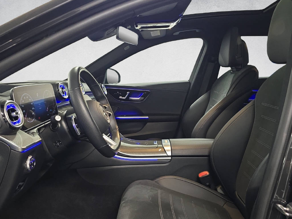 MERCEDES-BENZ C 220 d AMG Line 4Matic Swiss Star T-Modell-image-9