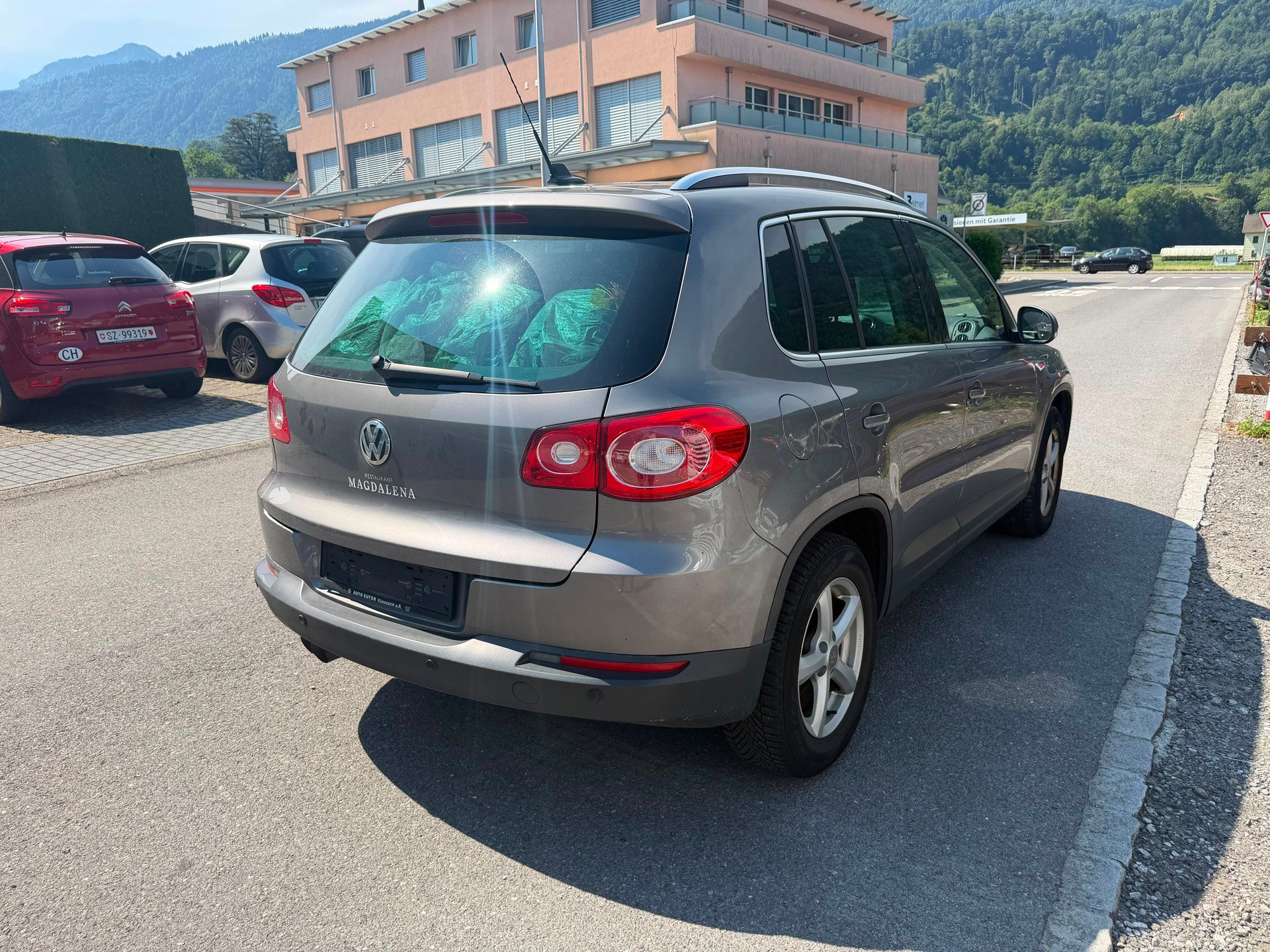VW Tiguan 2.0 TDI Trend&Fun-showroom-element-3