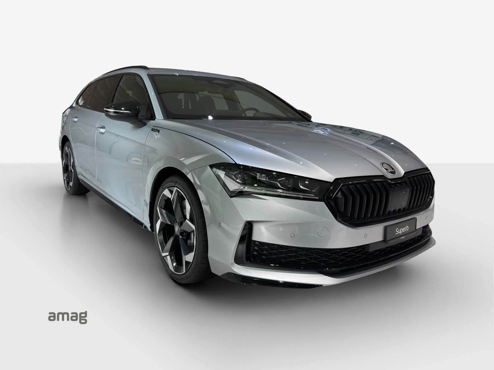 SKODA Superb Combi 2.0 TSI Sportline 4x4 DSG-image-5