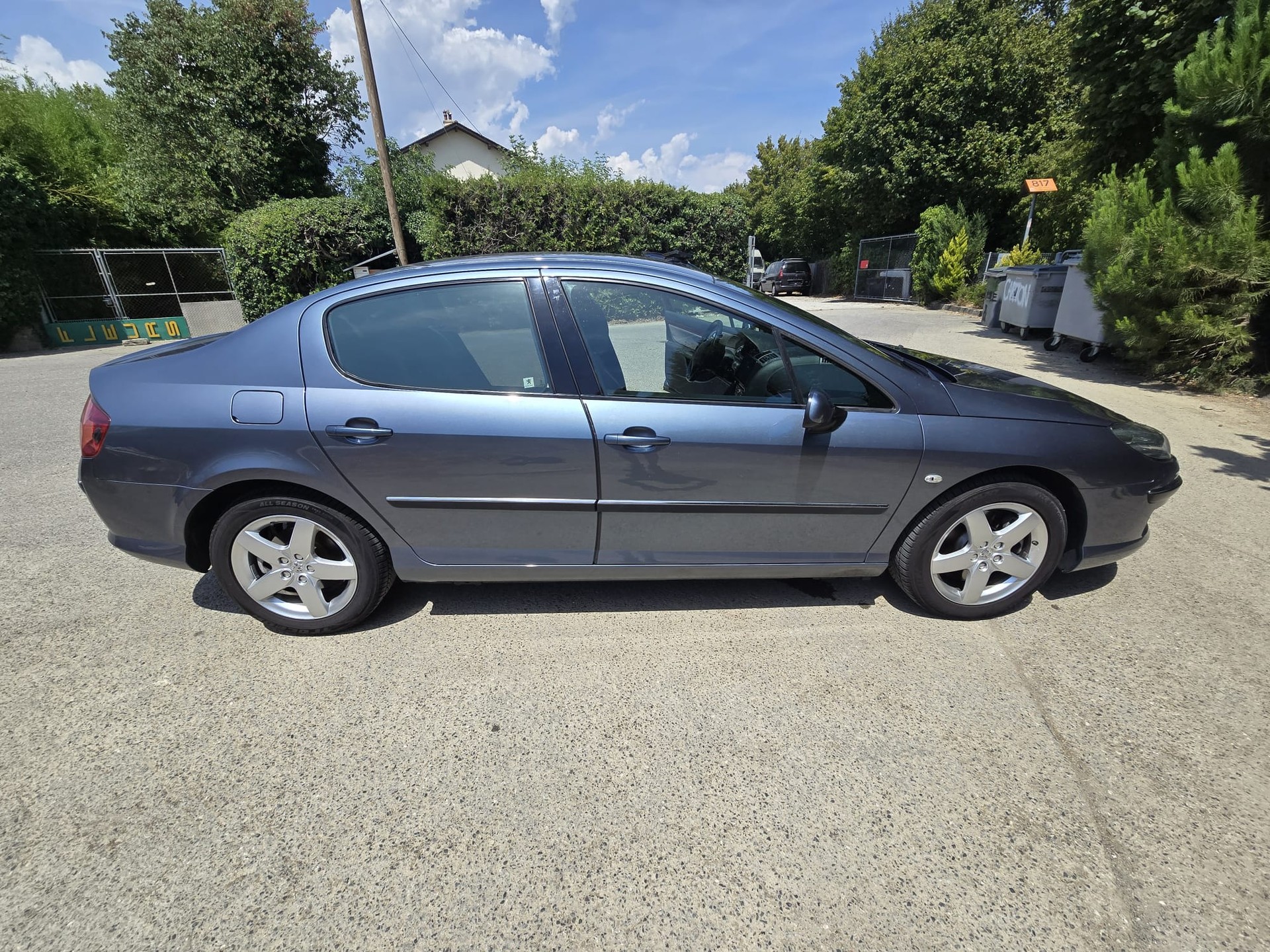 PEUGEOT 407 2.2 ST Executive-image-14