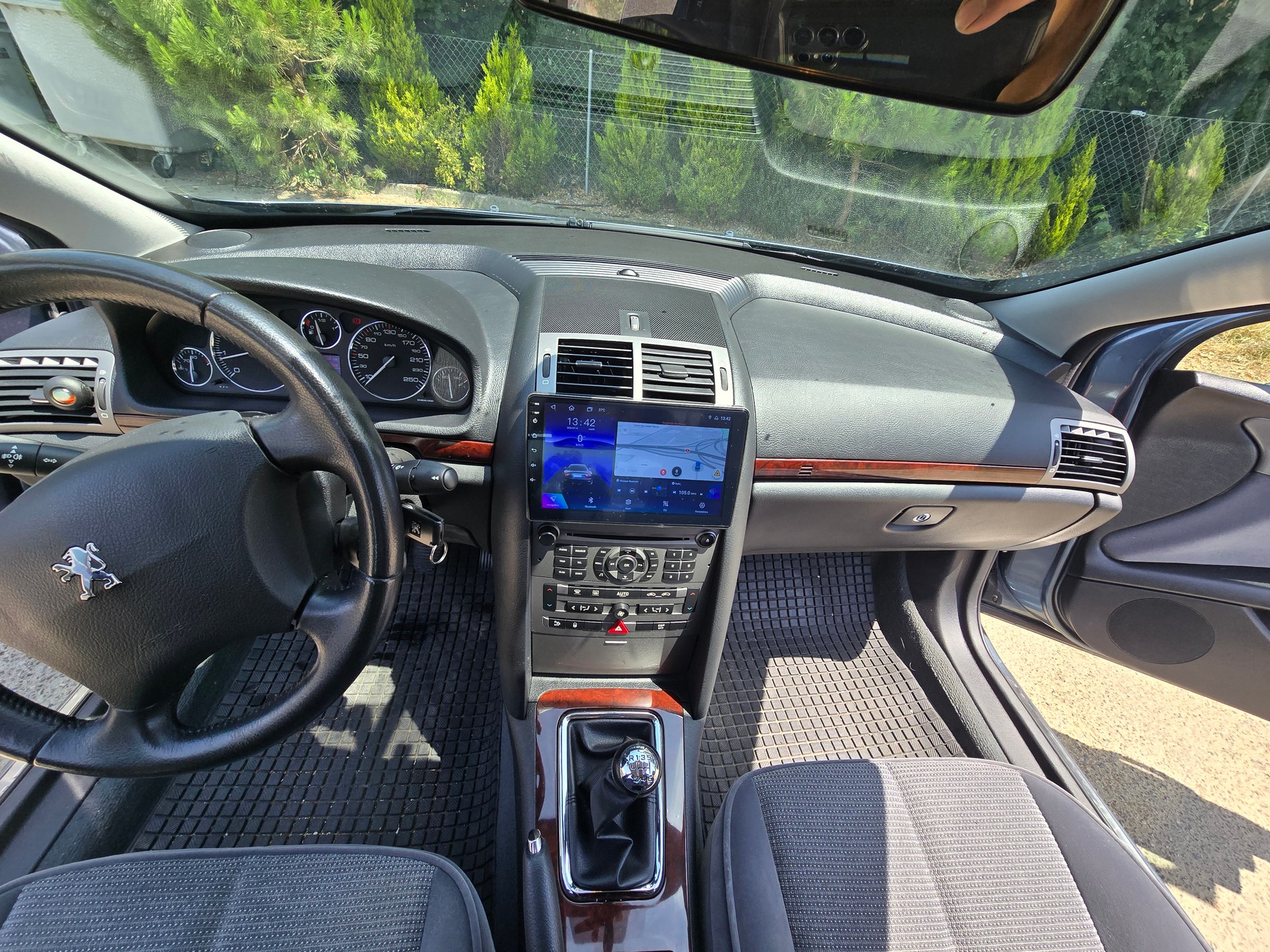 PEUGEOT 407 2.2 ST Executive-image-4