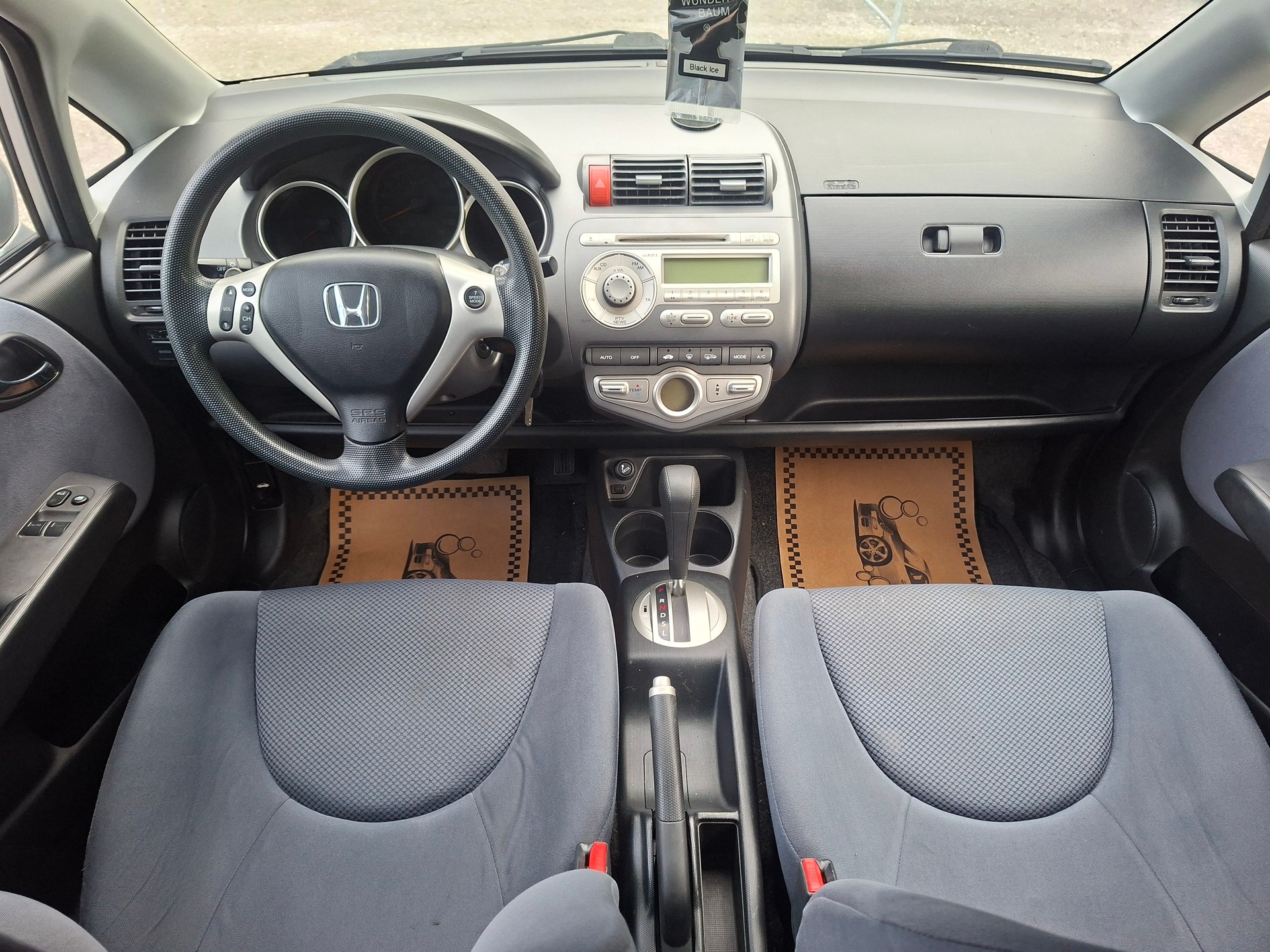 HONDA Jazz 1.4i LS-image-8