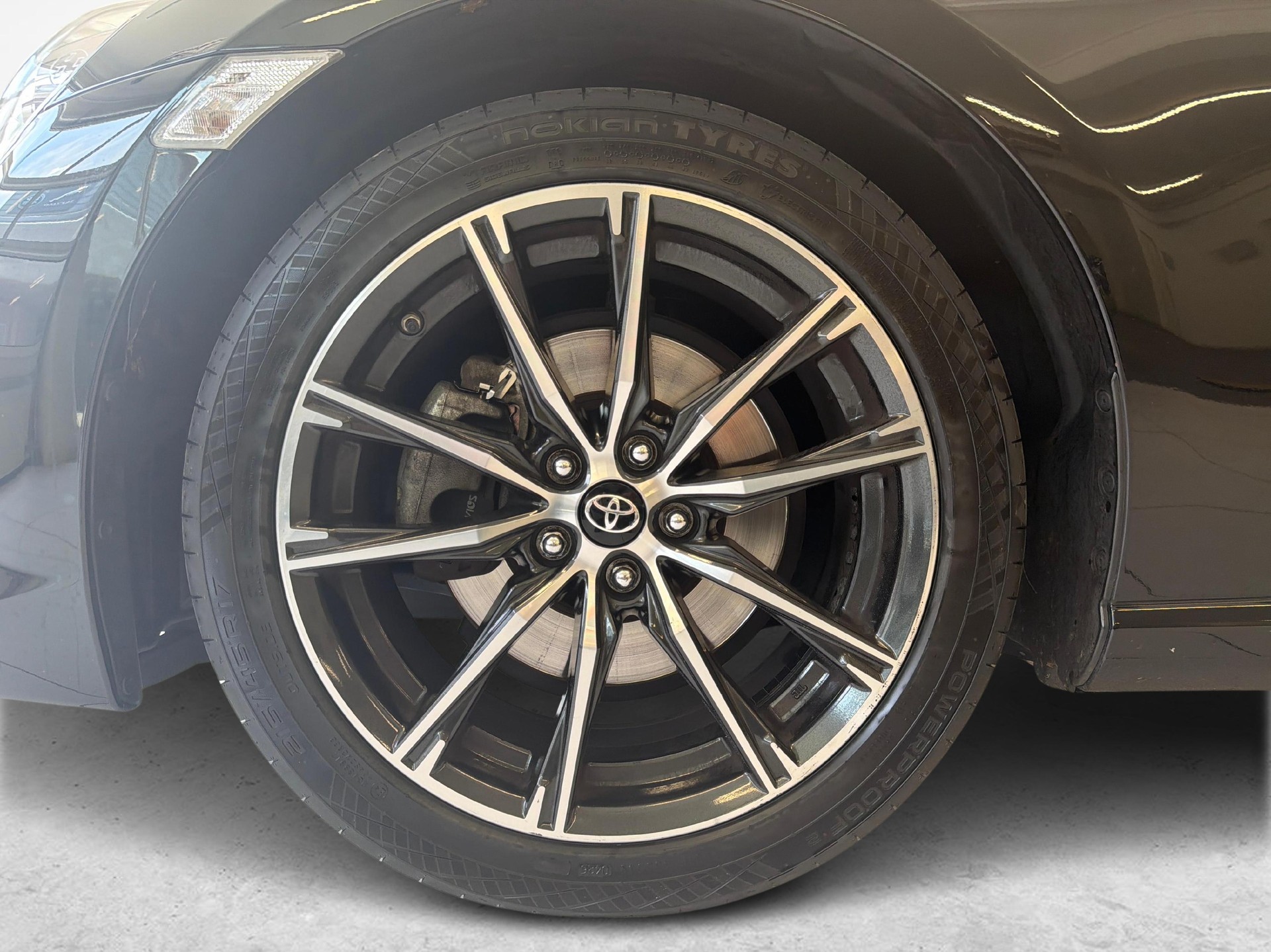 TOYOTA GT86 2.0 D-4S Sport-image-12