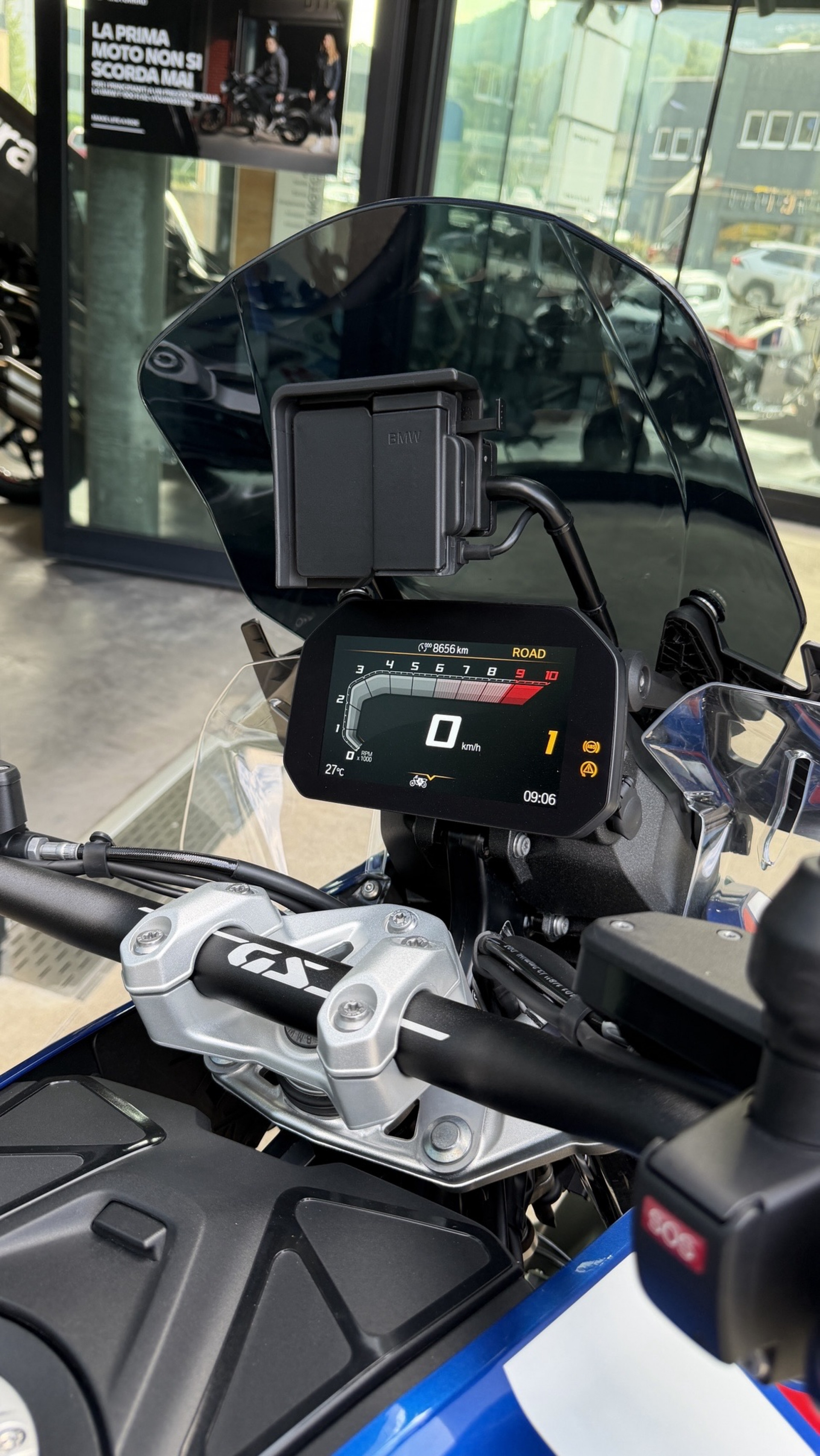 BMW R 1300 GS Trophy-image-3