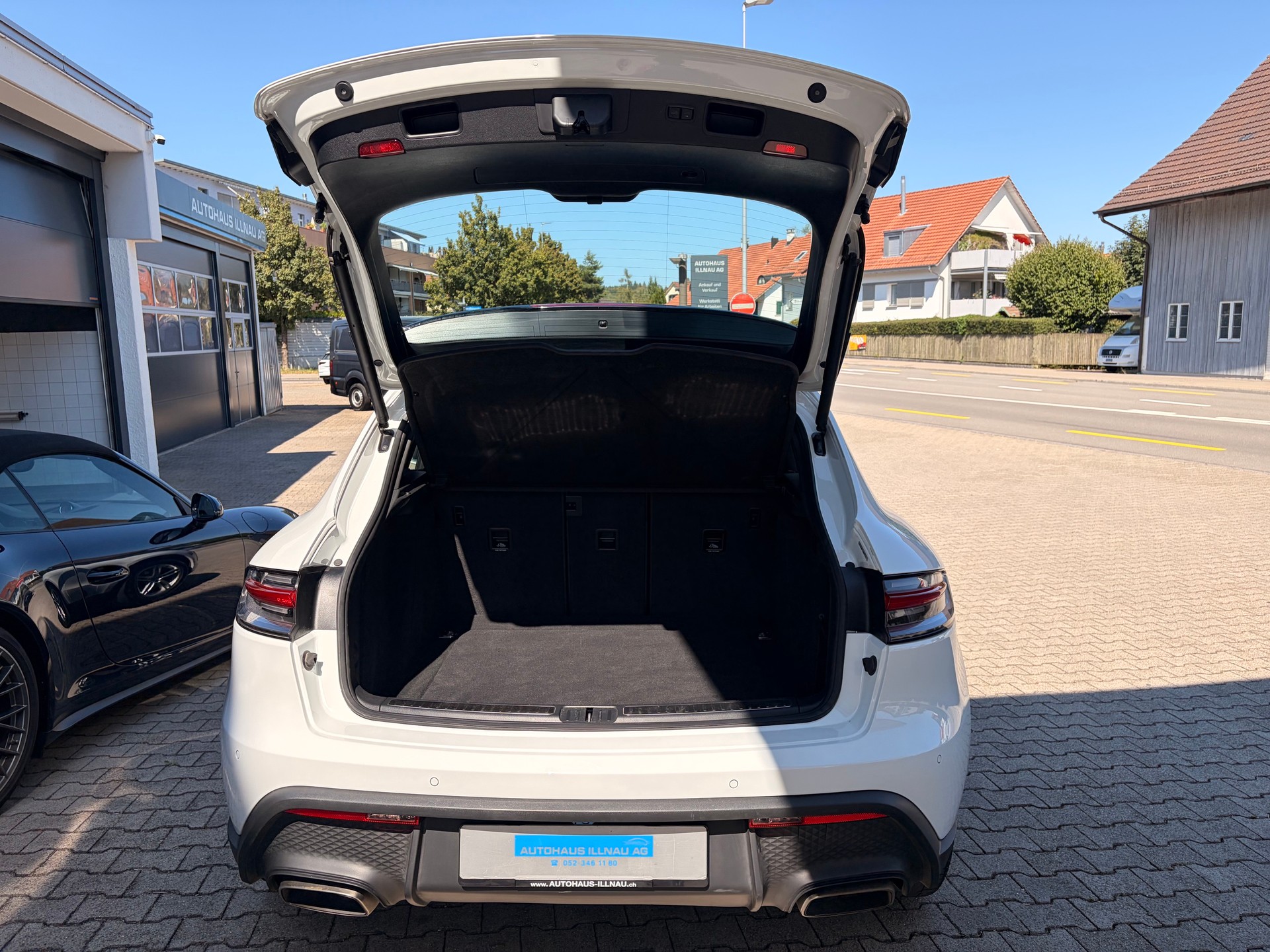 PORSCHE Macan PDK-image-7