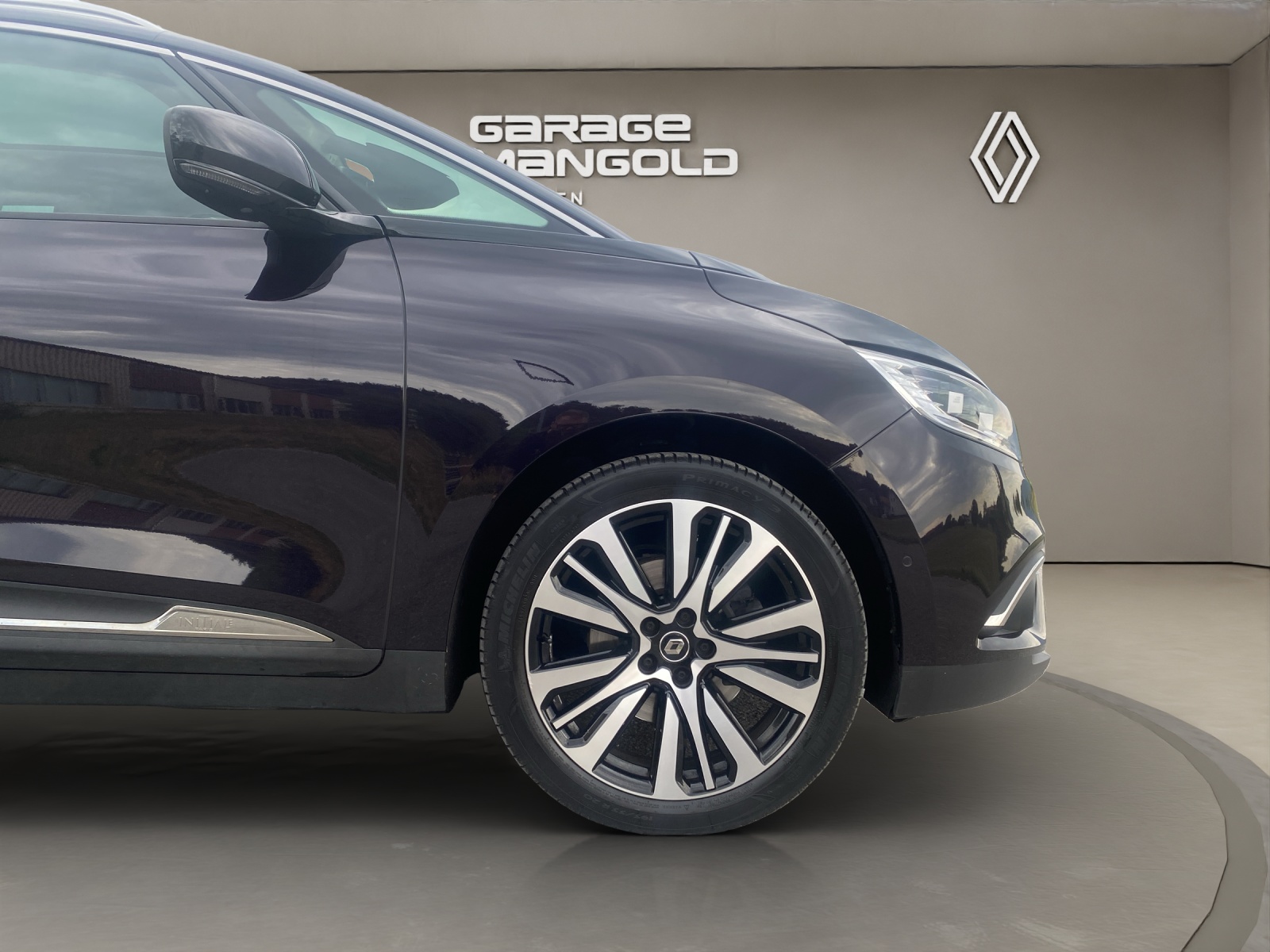 RENAULT Grand Scénic 1.3 16V Turbo Initiale Paris EDC-image-14